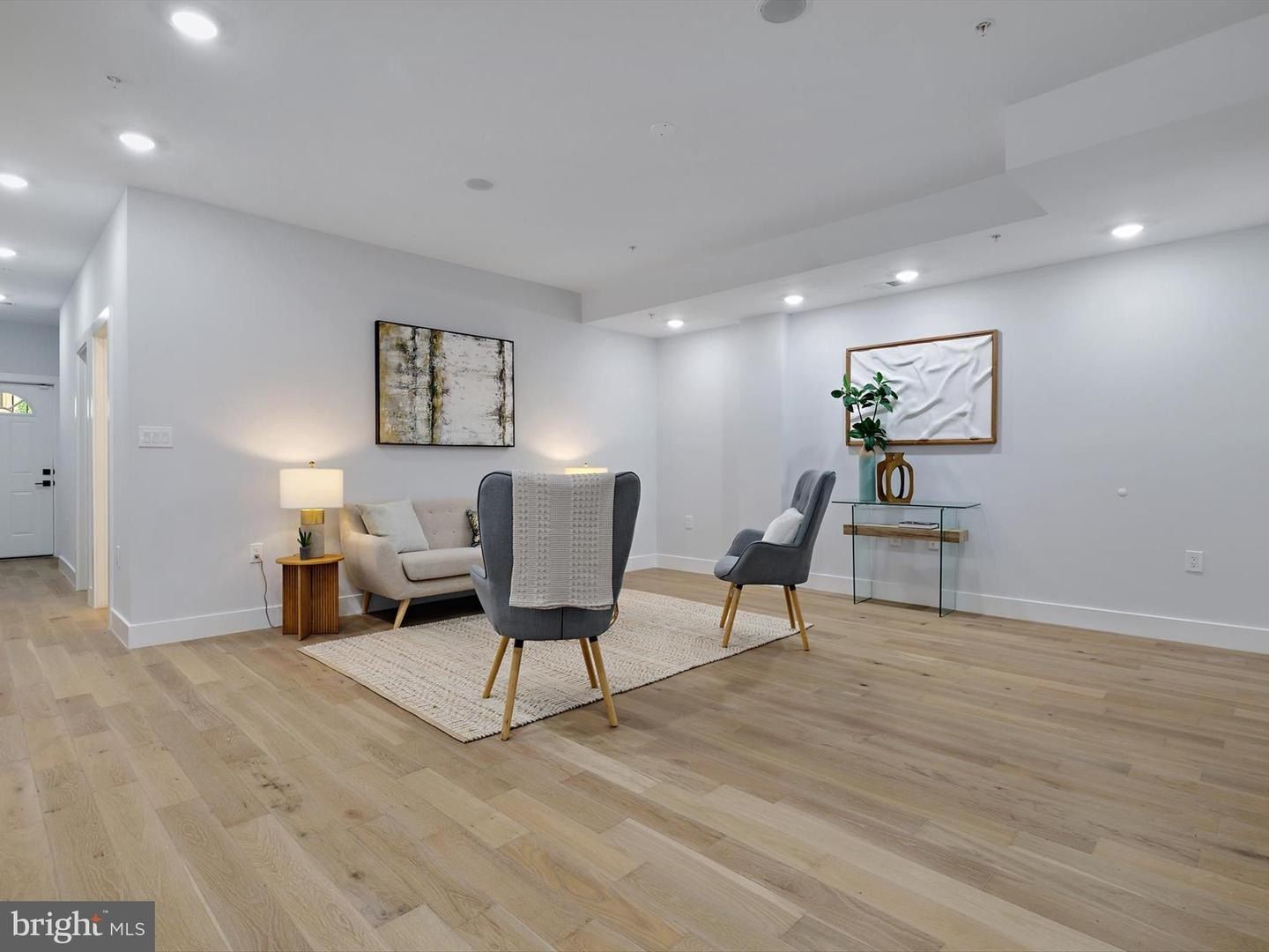 5102 Fitch St Se. Washington, DC 20019