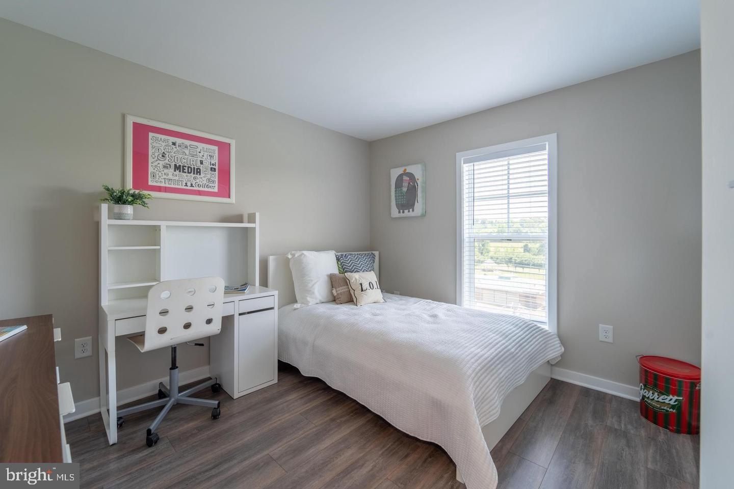 456 Woodcrest Drive Se Unit B. Washington, DC 20032