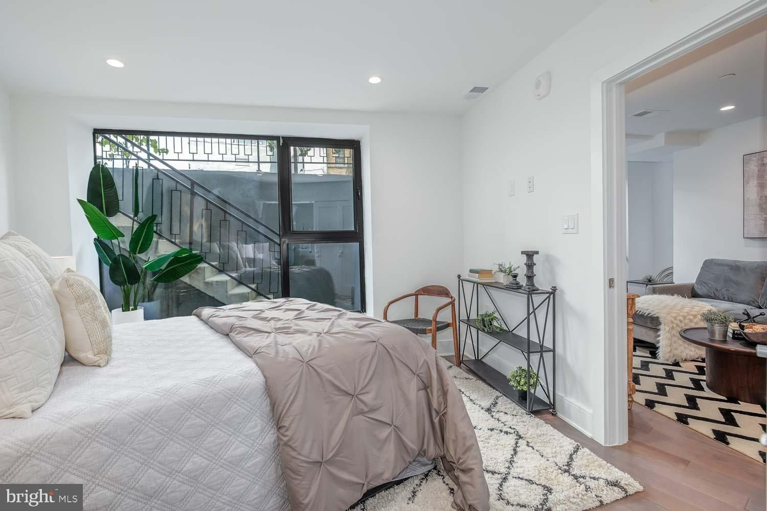 4328 Georgia Avenue Nw Unit B01. Washington, DC 20011