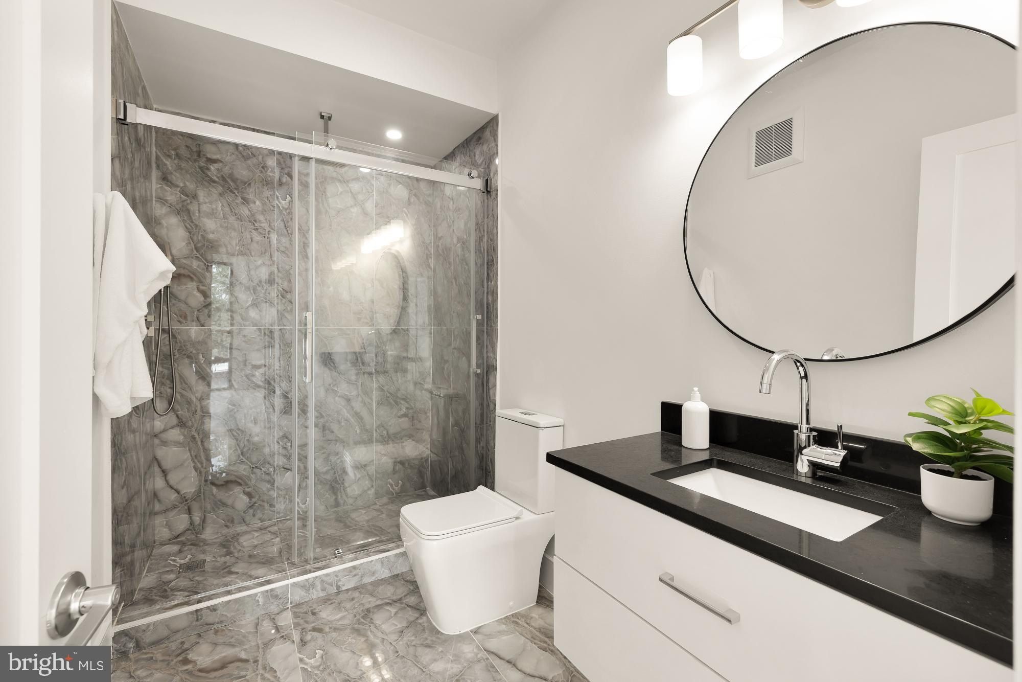 1850 Capitol Avenue Ne. Washington, DC 20002