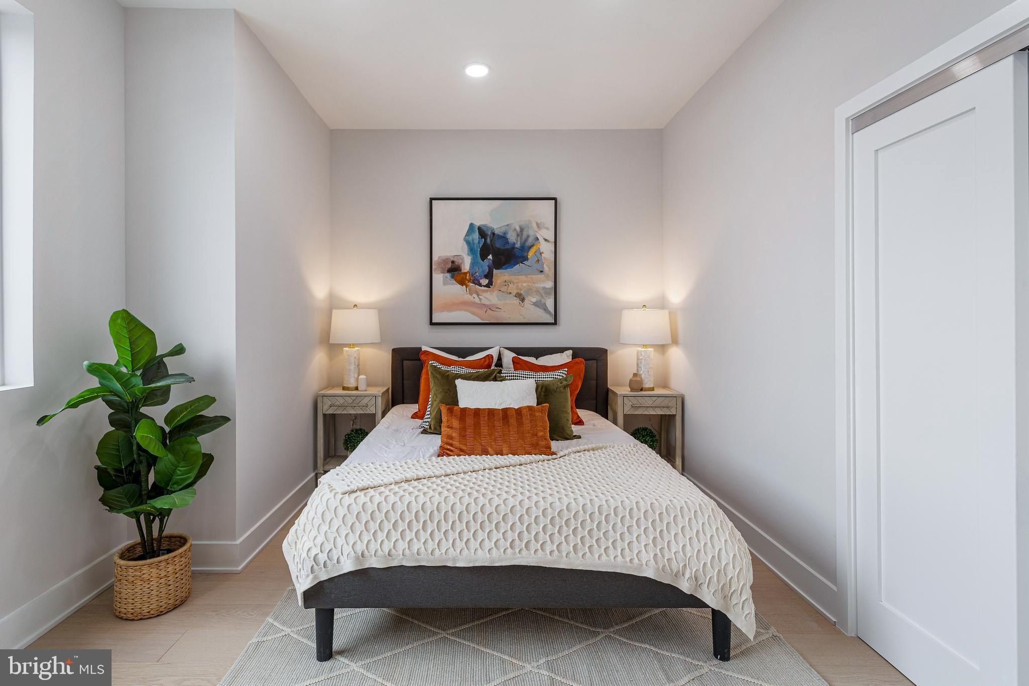 1516 E Capitol Street Ne Unit J. Washington, DC 20003