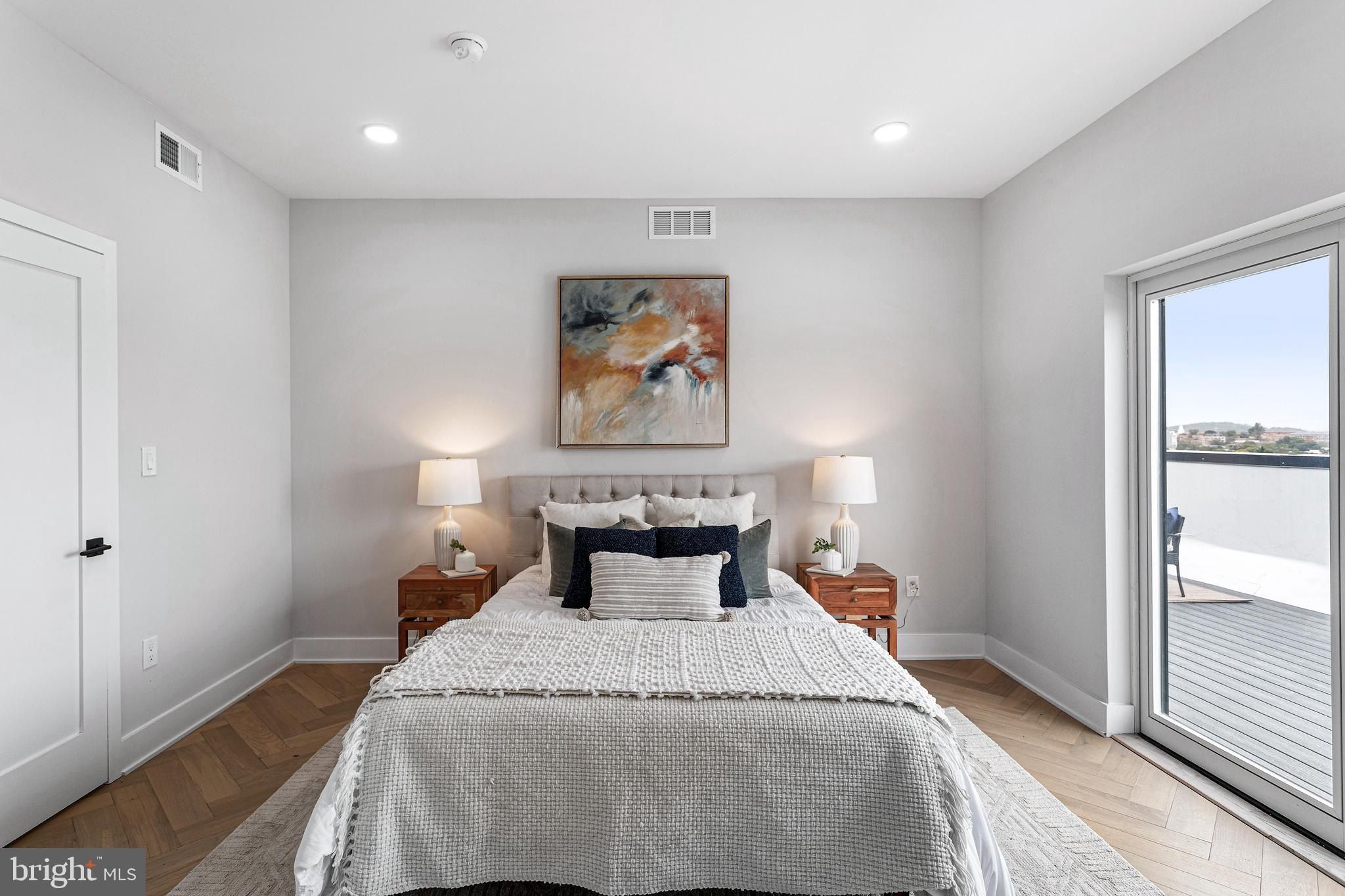 1516 E Capitol Street Ne Unit F. Washington, DC 20003