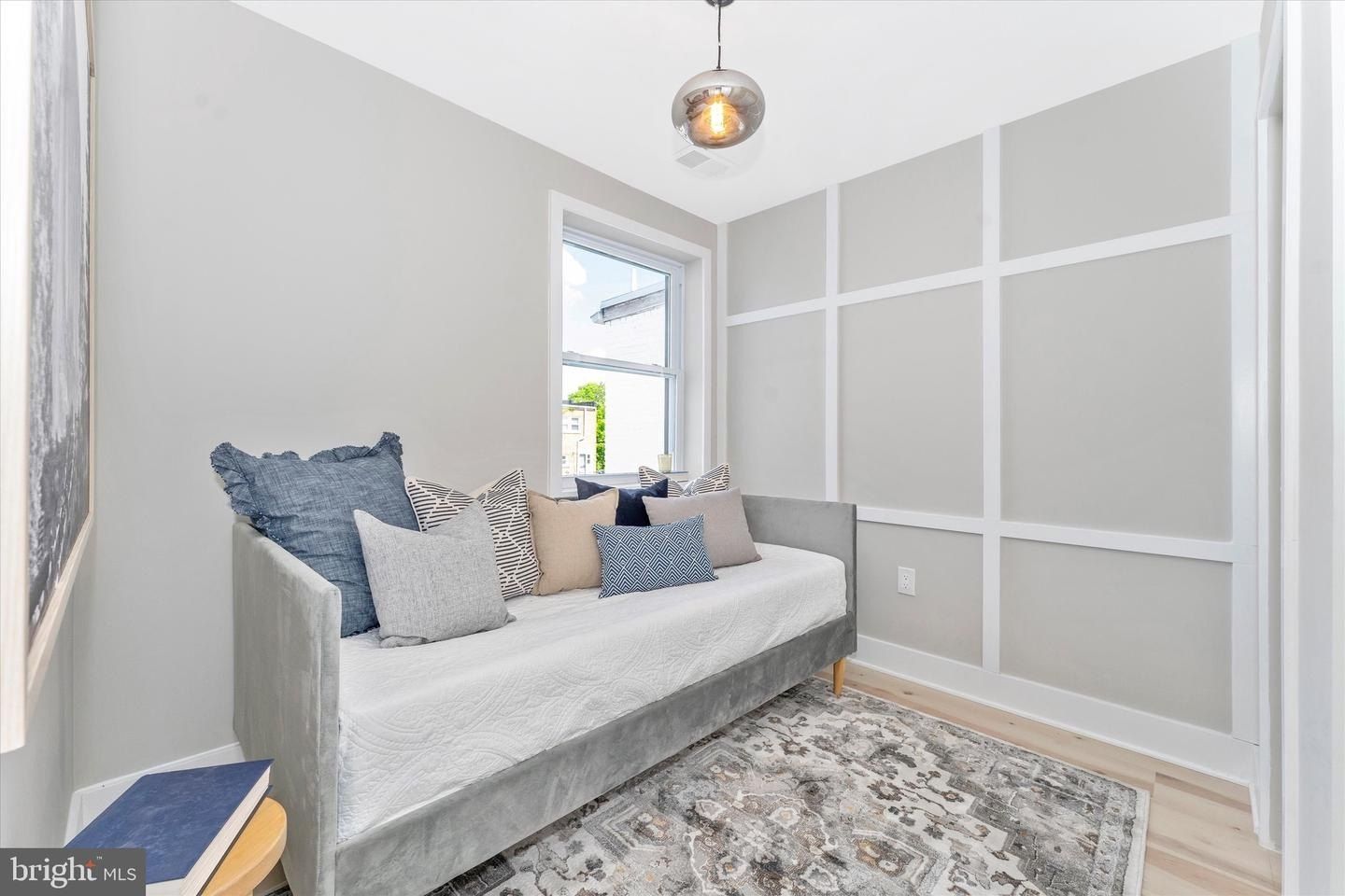 5621 3Rd St Nw. Washington, DC 20011