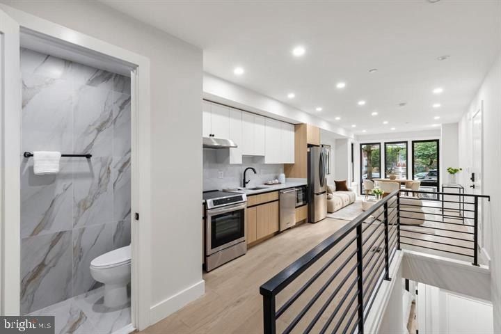 3923 14Th Street Nw Unit 2. Washington, DC 20011