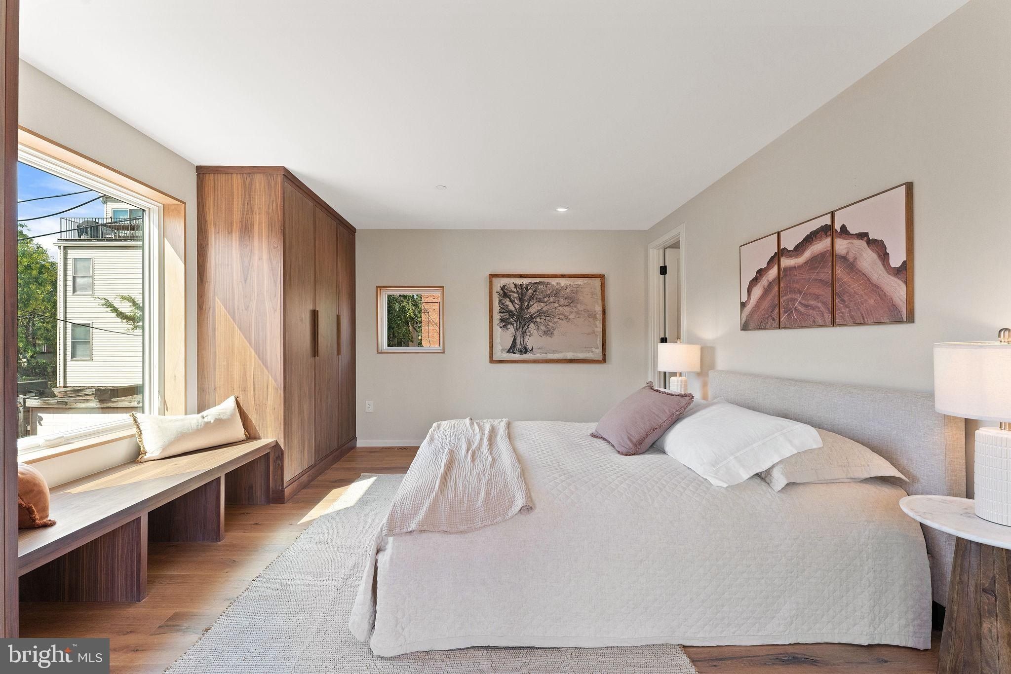 21 Overbeck Alley Ne. Washington, DC 20002