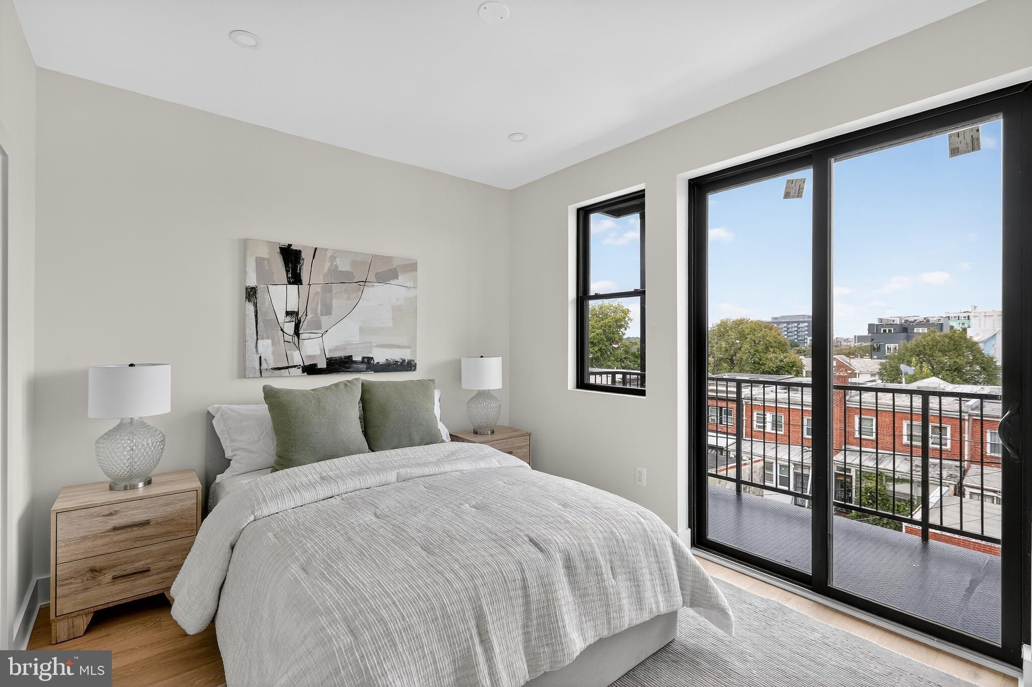 828 21St Street Ne Unit 2. Washington, DC 20002