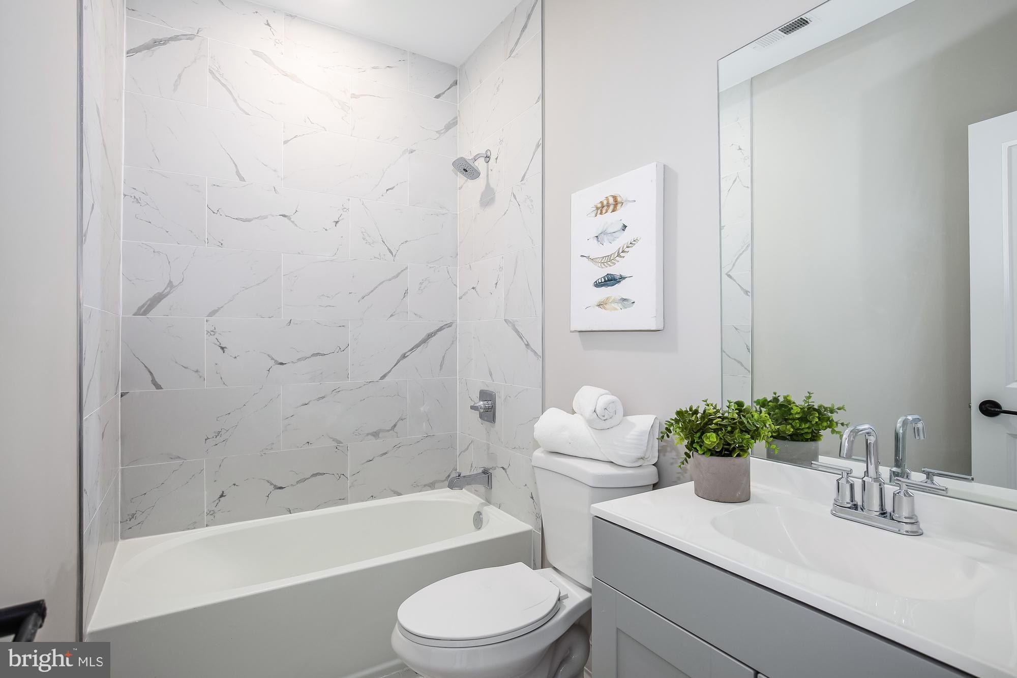 505 Kennedy Street Nw Unit 2. Washington, DC 20011