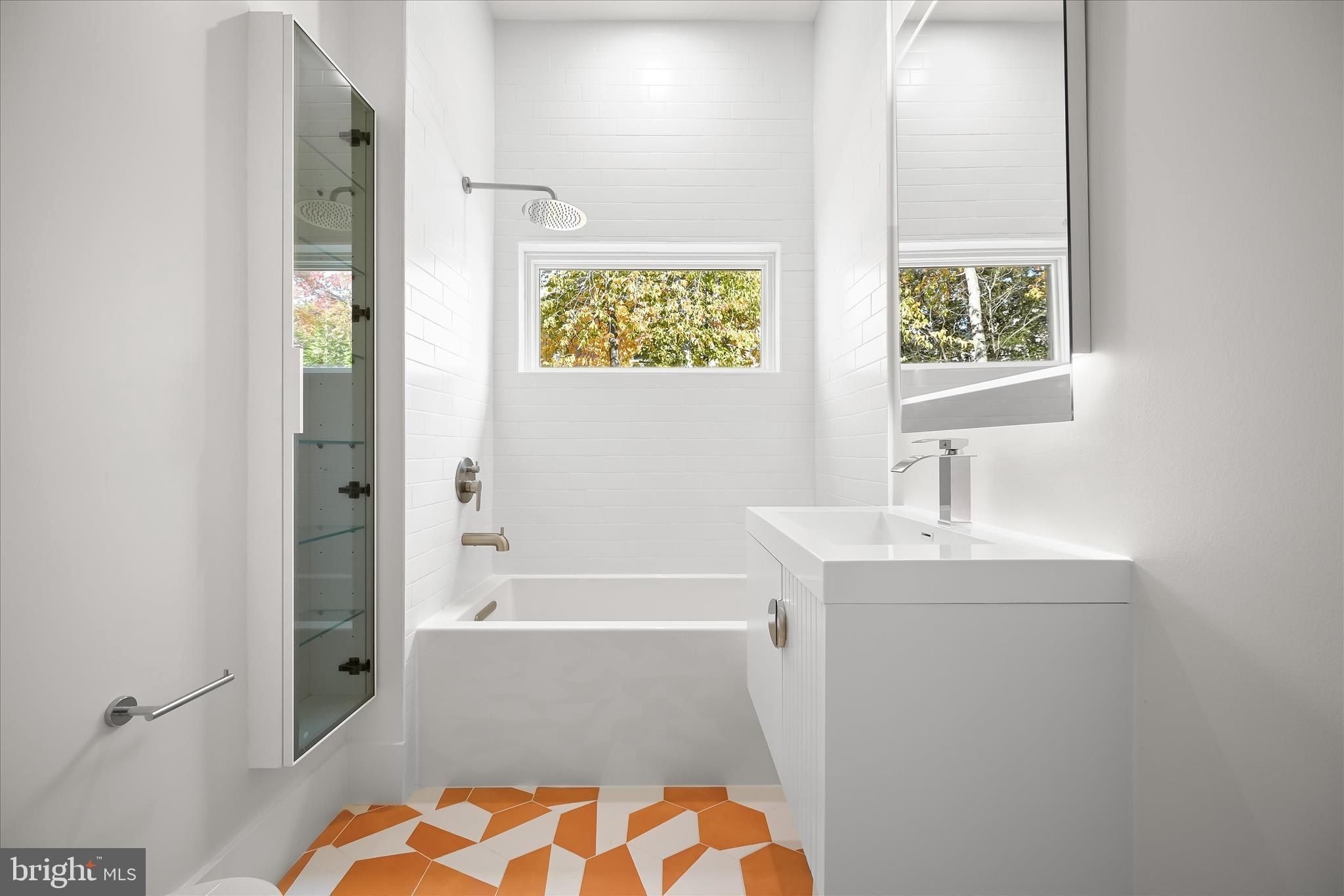 4509 Foxhall Crescent Nw. Washington, DC 20007