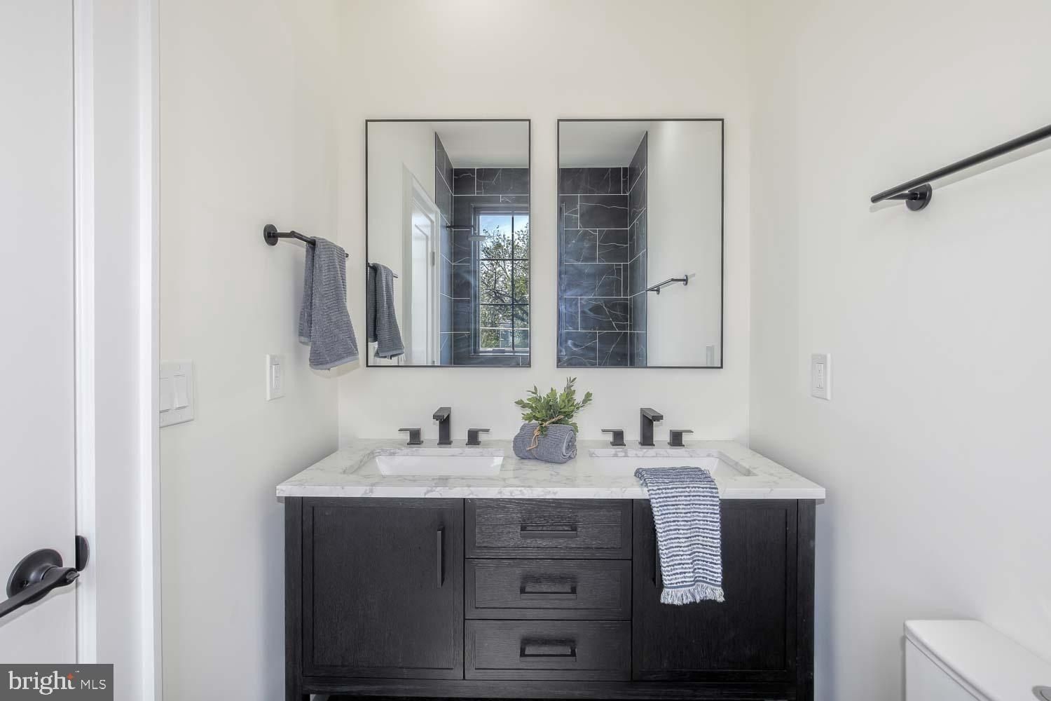 1680 Ebenezer Court Se. Washington, DC 20003