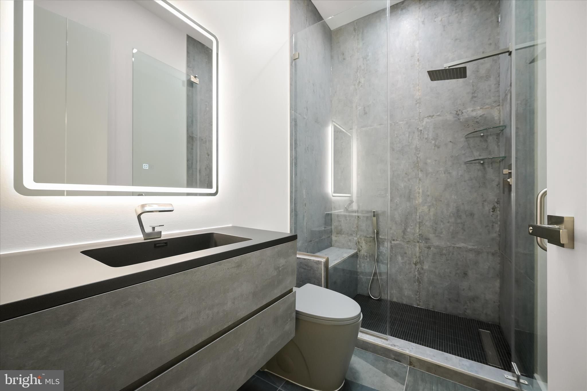 4509 Foxhall Crescent Nw. Washington, DC 20007