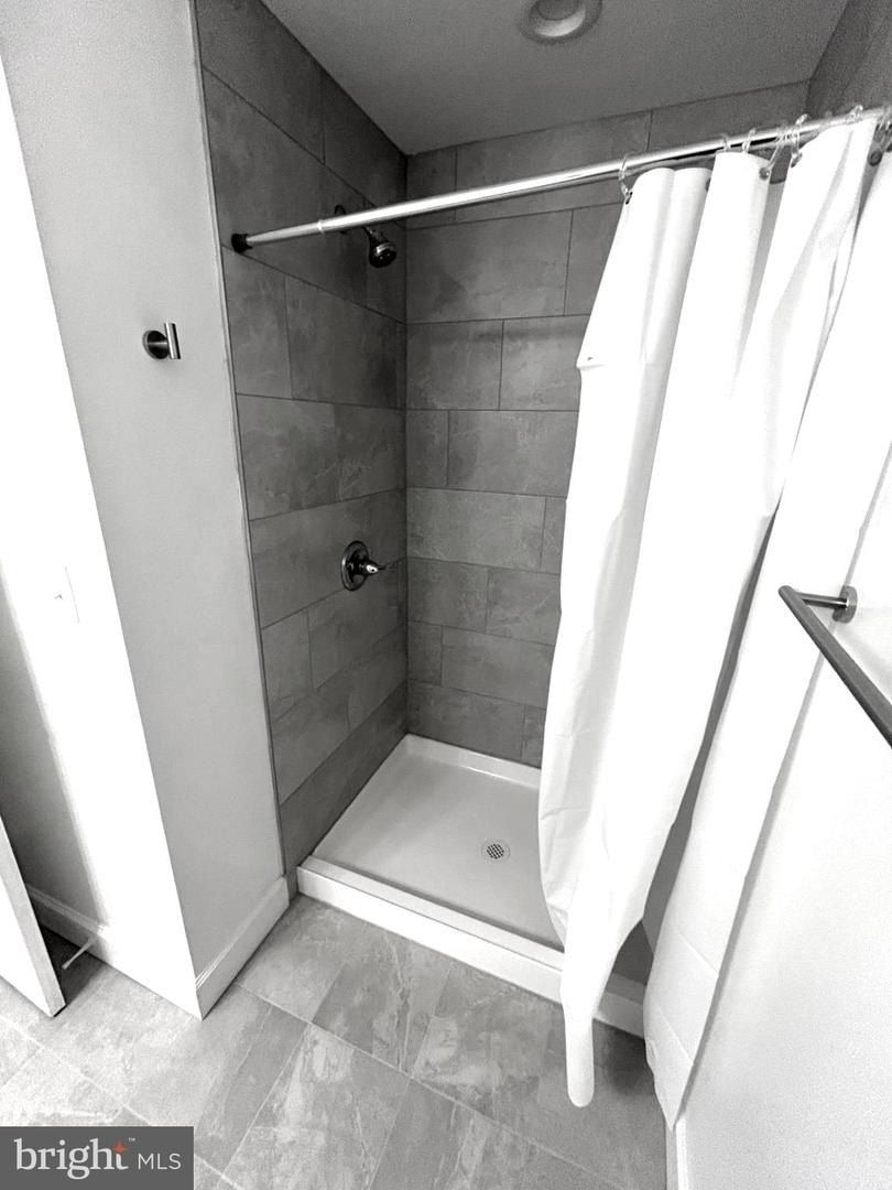 1314 Constitution Ave Ne 1. Washington, DC 20002