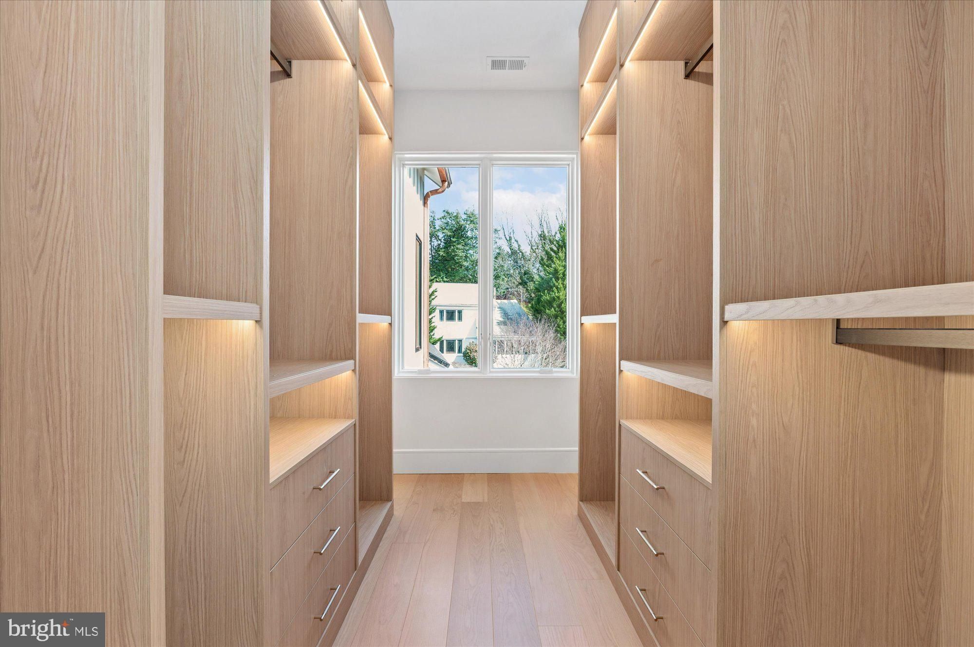 5011 Fulton Street Nw. Washington, DC 20016