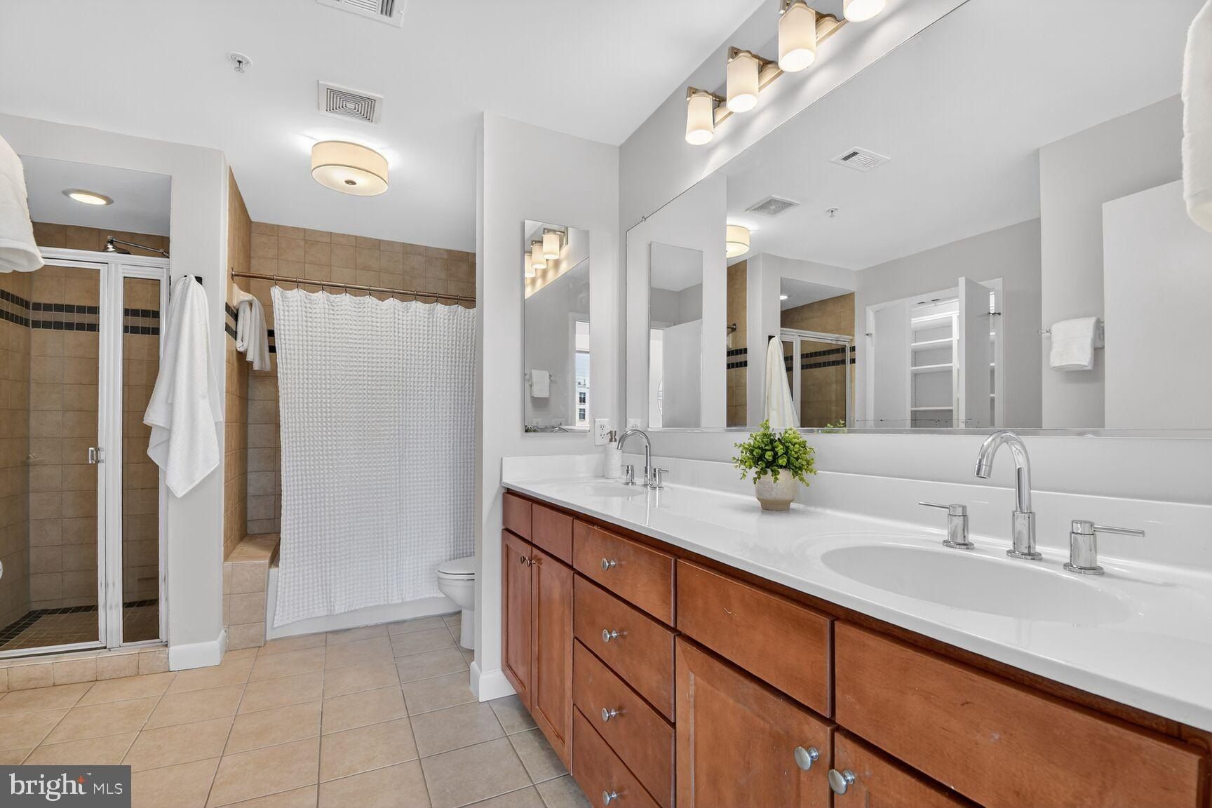 400 Massachusetts Avenue Nw Unit 1216. Washington, DC 20001