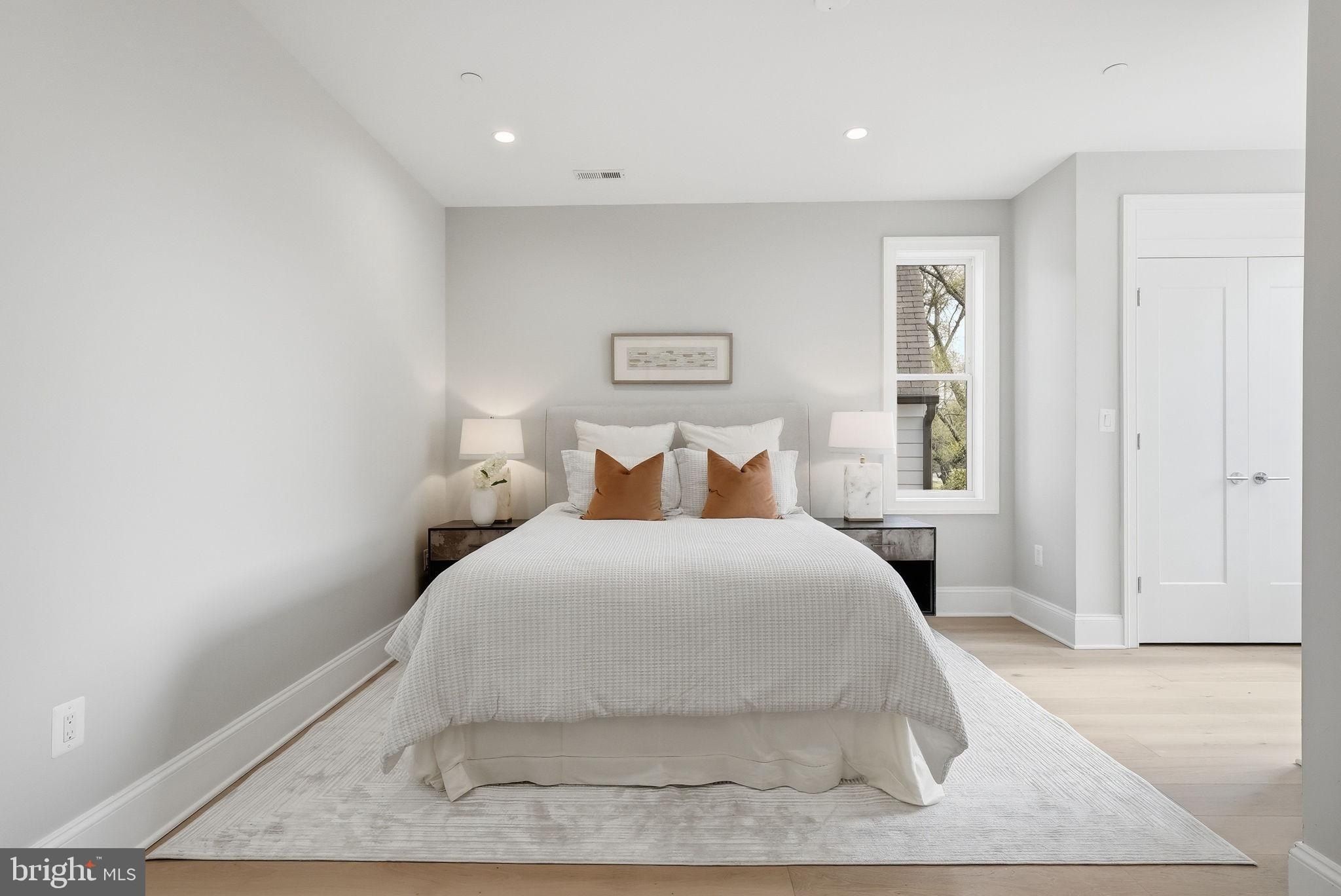 5047 Macarthur Boulevard Nw. Washington, DC 20016