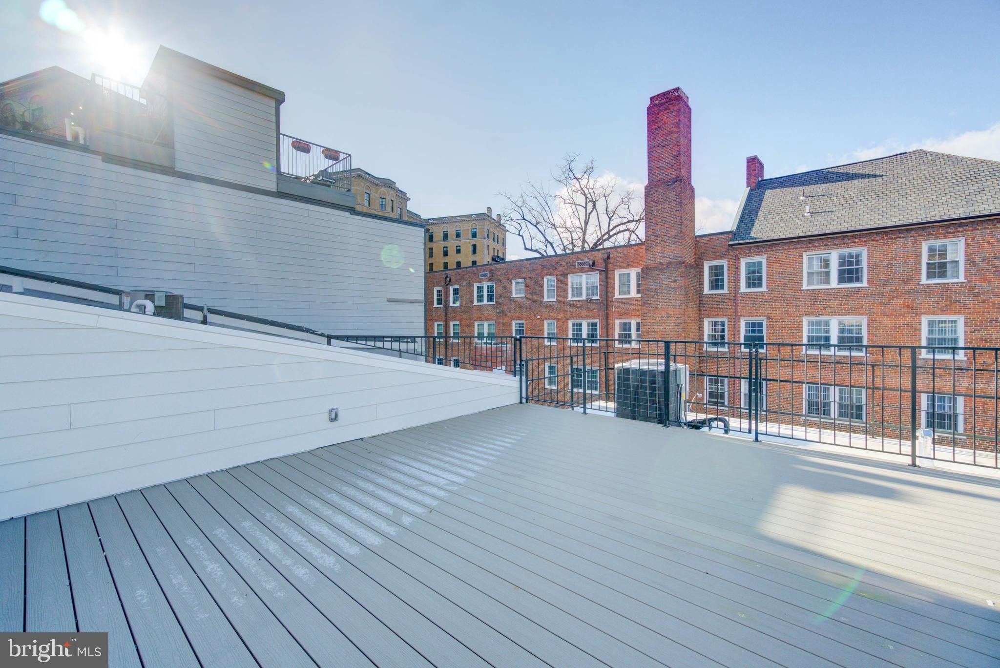 2910 18Th Street Nw. Washington, DC 20009