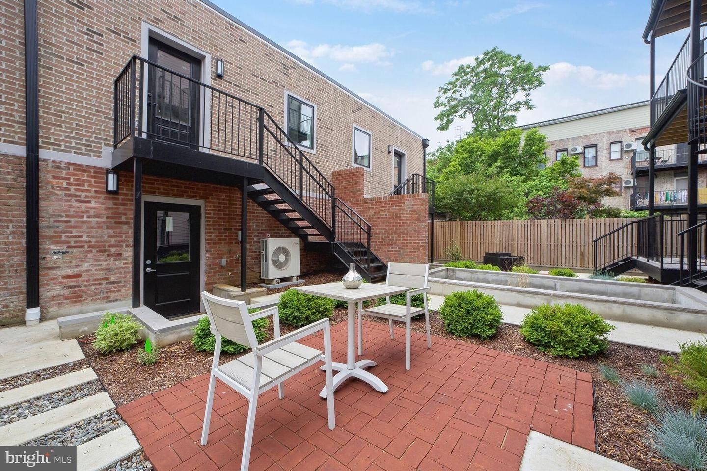 1744 Lanier Pl Nw 1. Washington, DC 20009