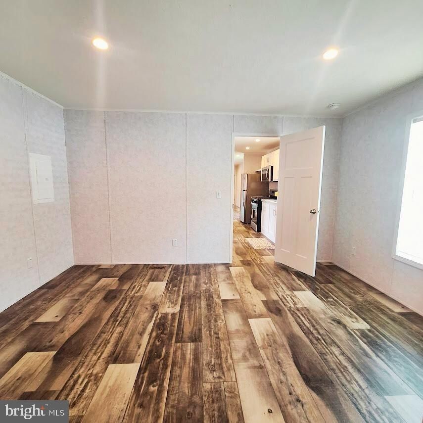 734 Pulaski Hwy Unit 30. Bear, DE 19701