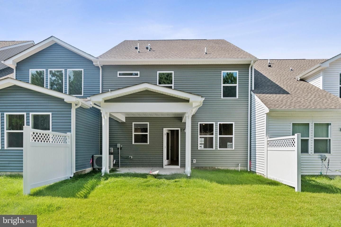 207 Lackawanna Ln. Ocean View, DE 19970