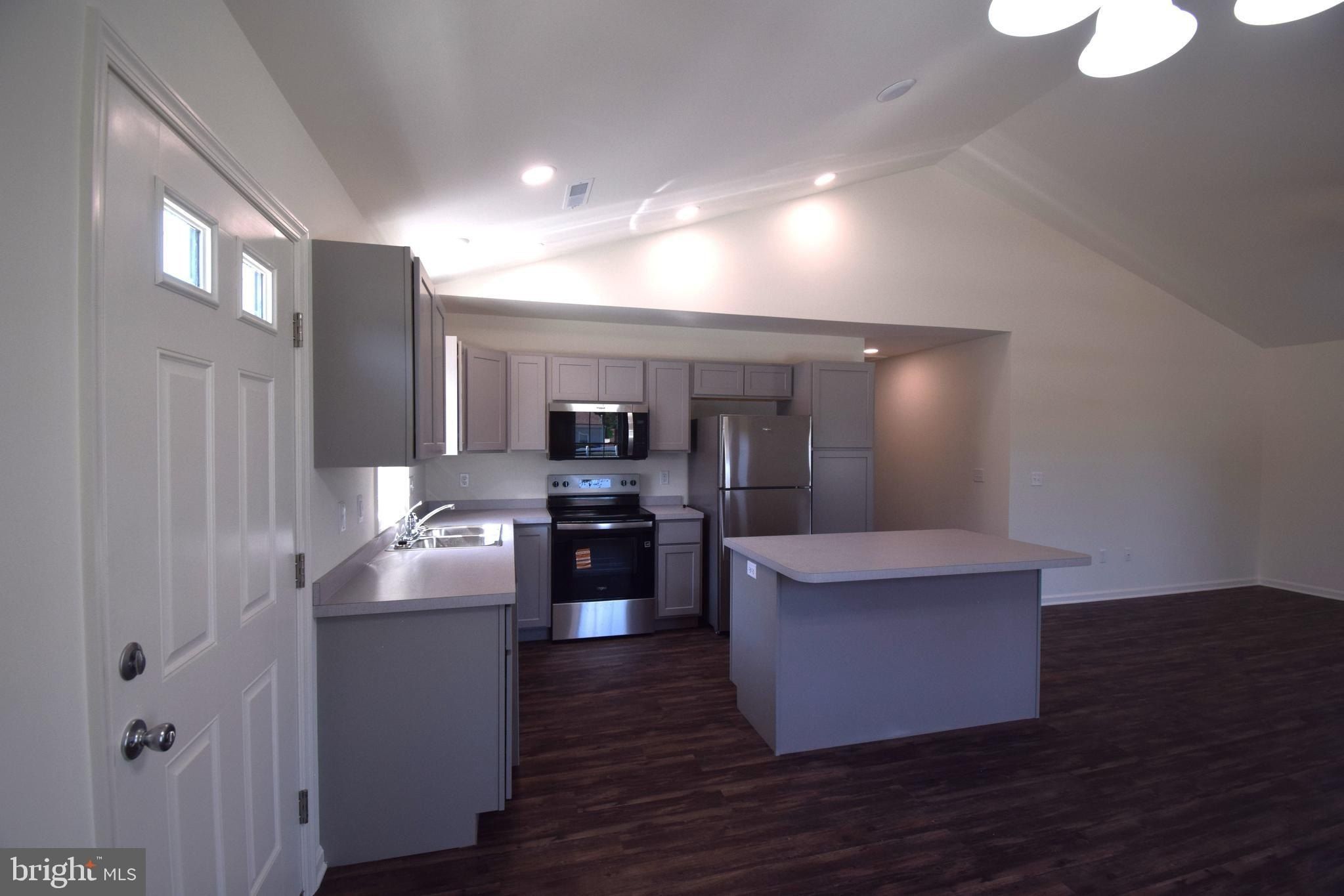 66 Meadow Wood Lane. Harrington, DE 19952