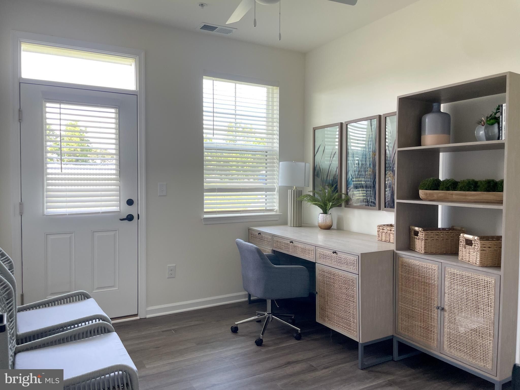 2105 Emden Lane Unit 310. Lewes, DE 19958