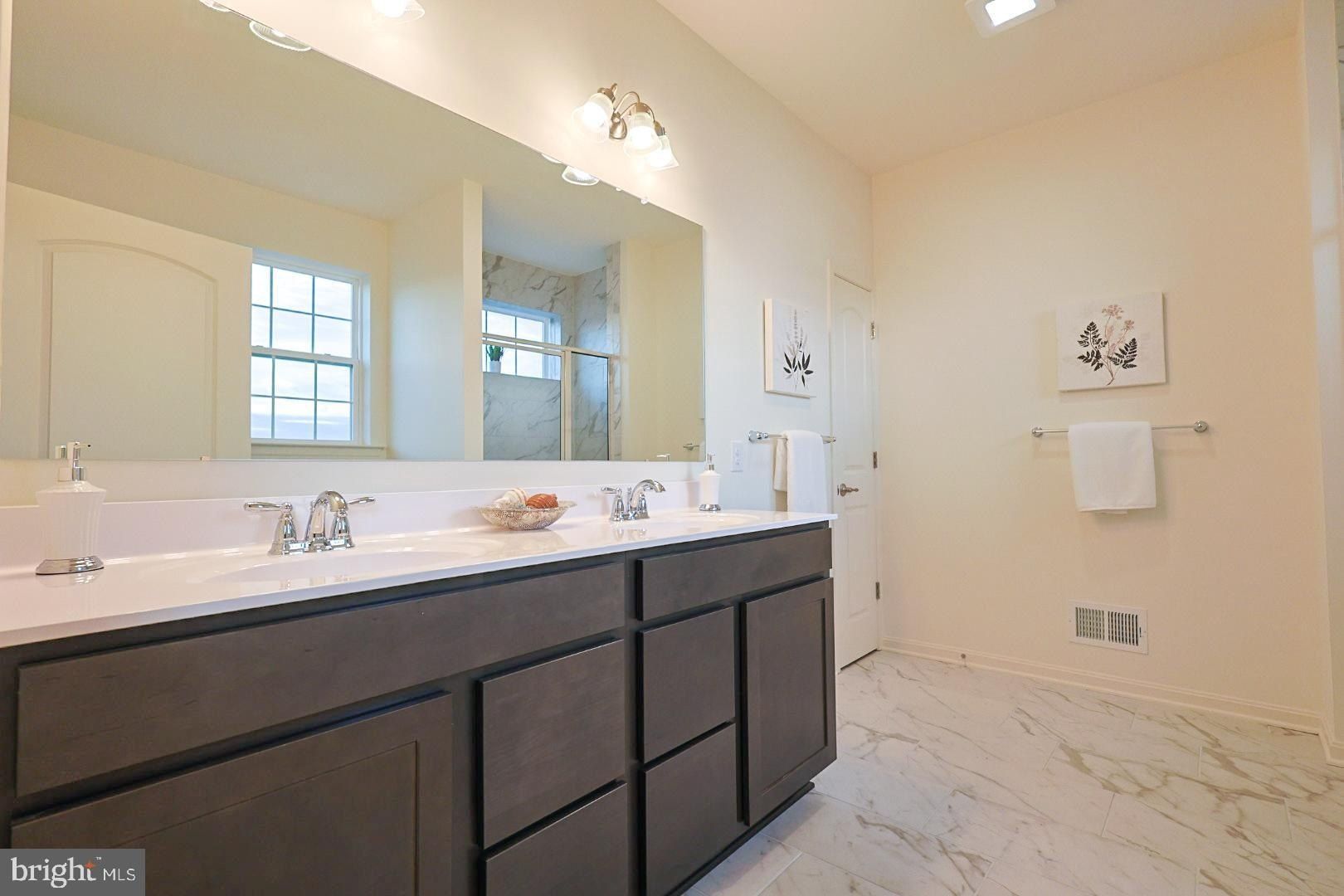 196 Elm Crest Lane. Felton, DE 19943