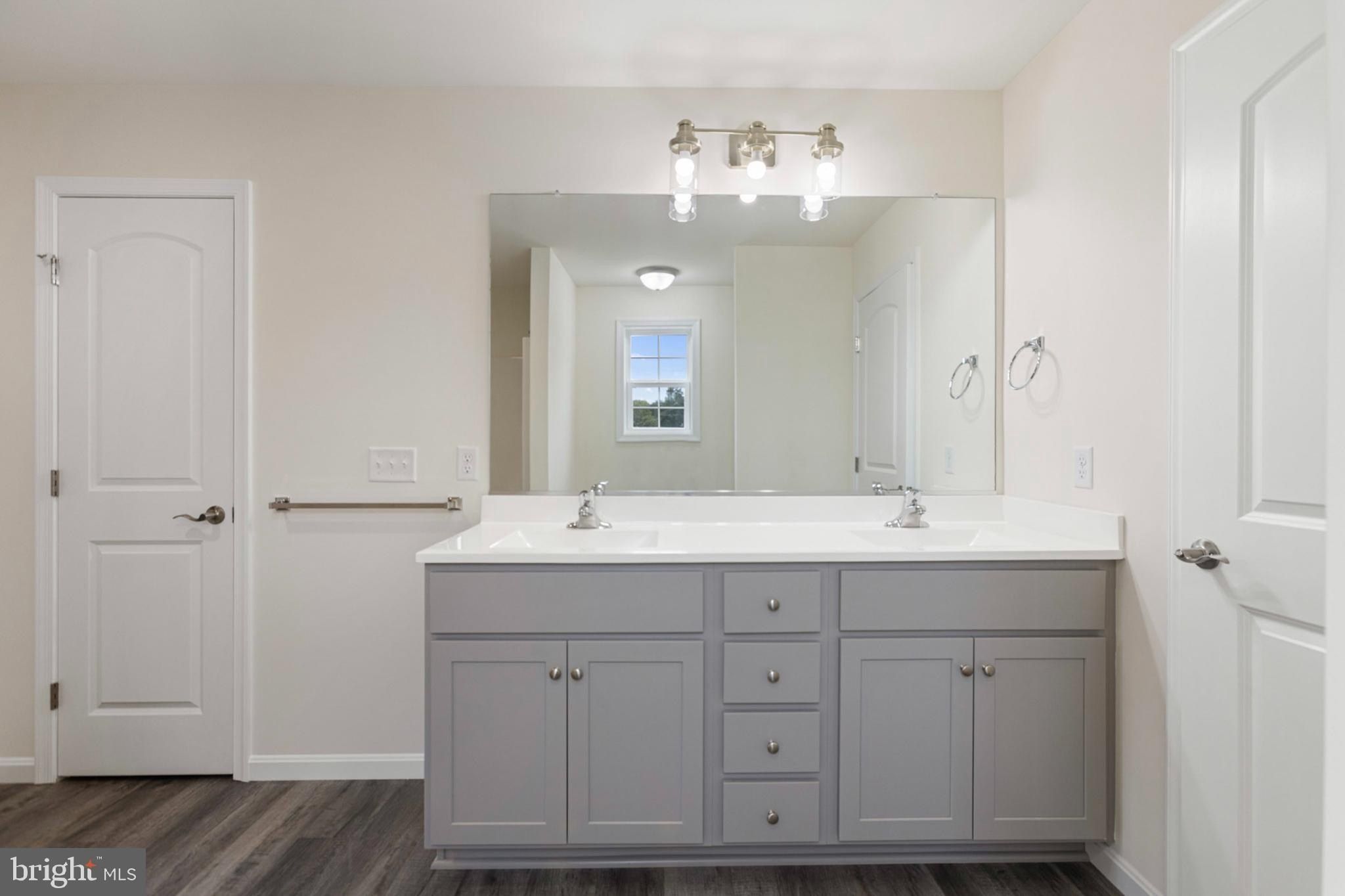 602 N Winding Brooke Drive. Seaford, DE 19973