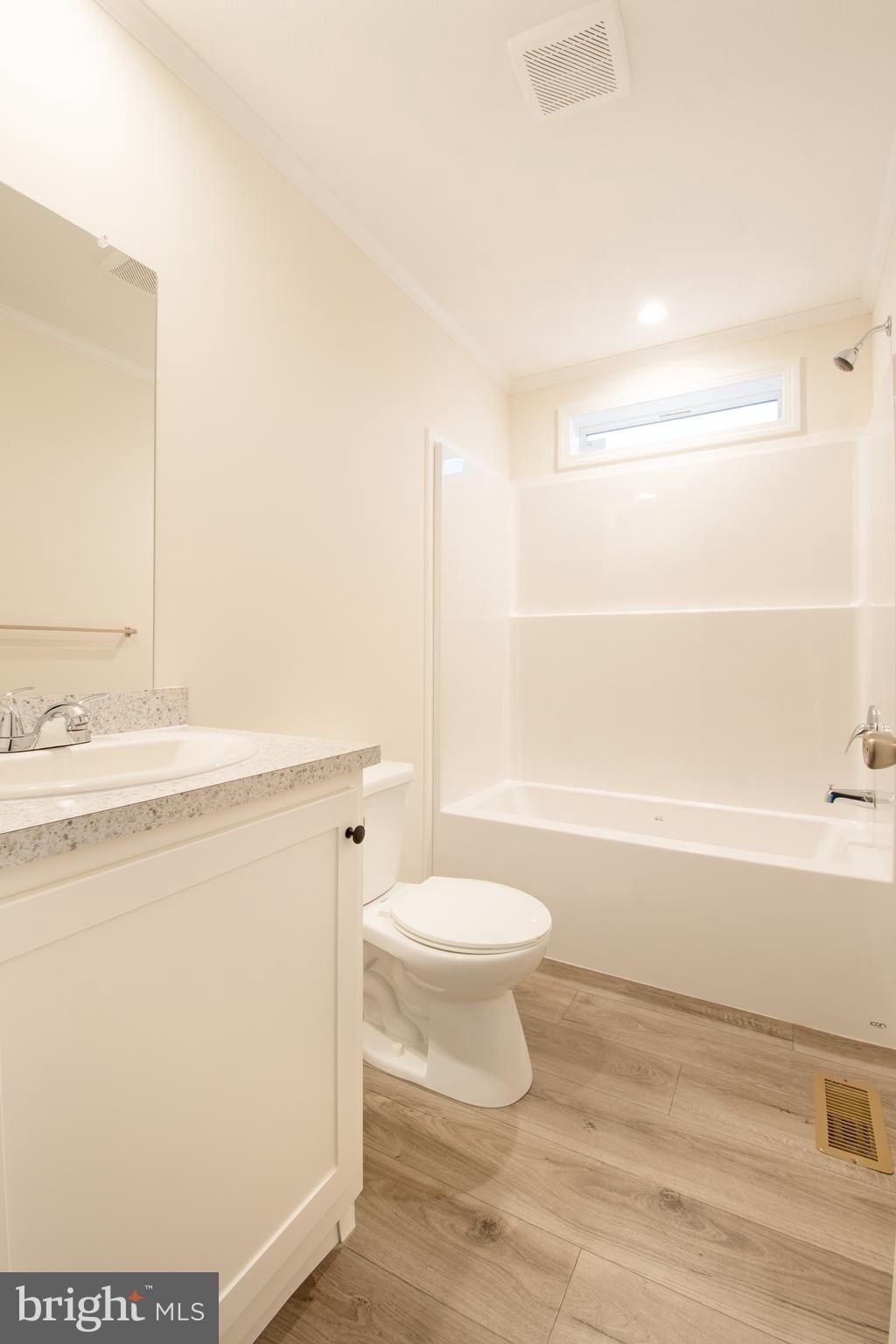 6 Dover Circle. Clayton, DE 19938