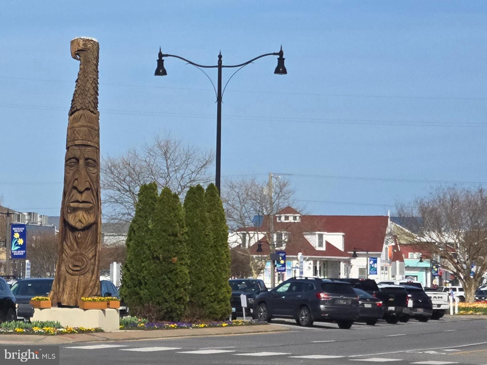 322 York Road. South Bethany, DE 19930