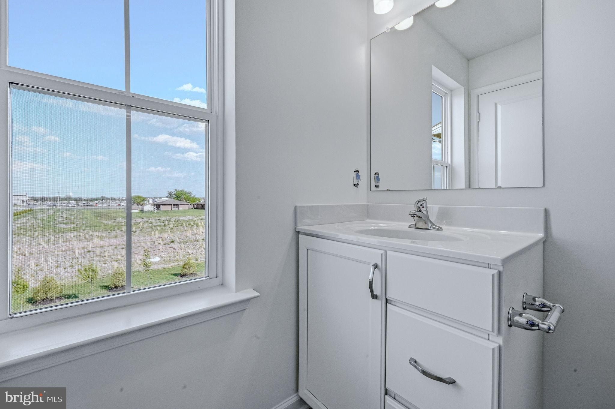 758 Rosler Way. Middletown, DE 19709