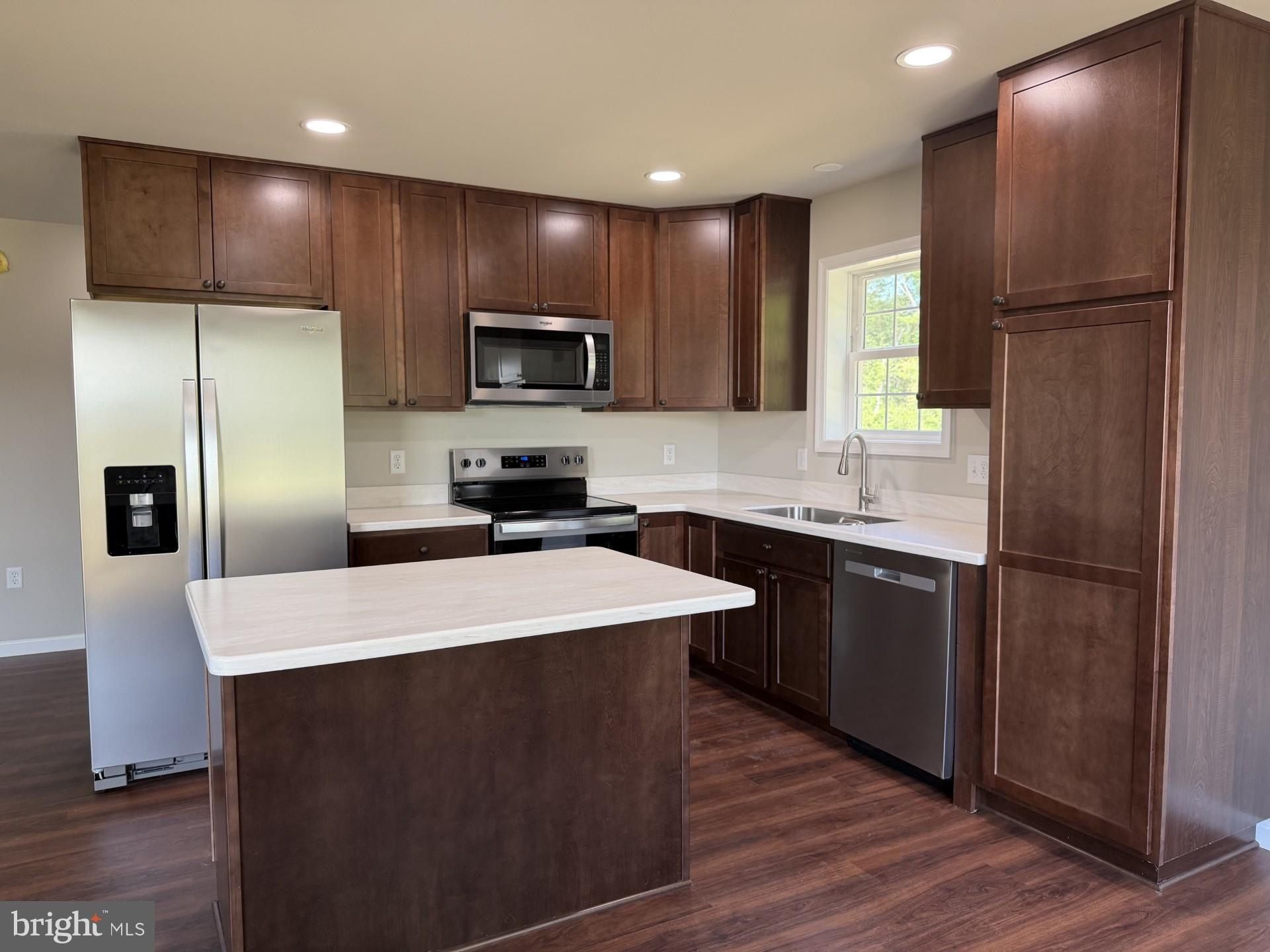 100 Fairfax Lane. Dover, DE 19901