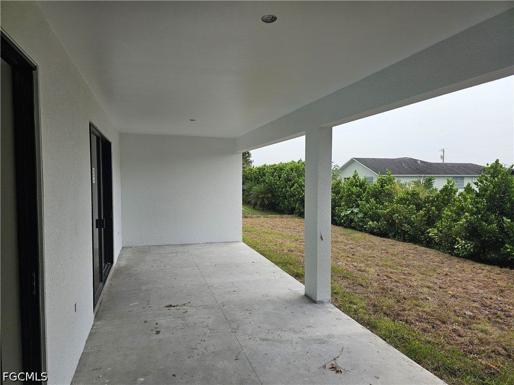 820 Lystra Avenue. Fort Myers, FL 33913