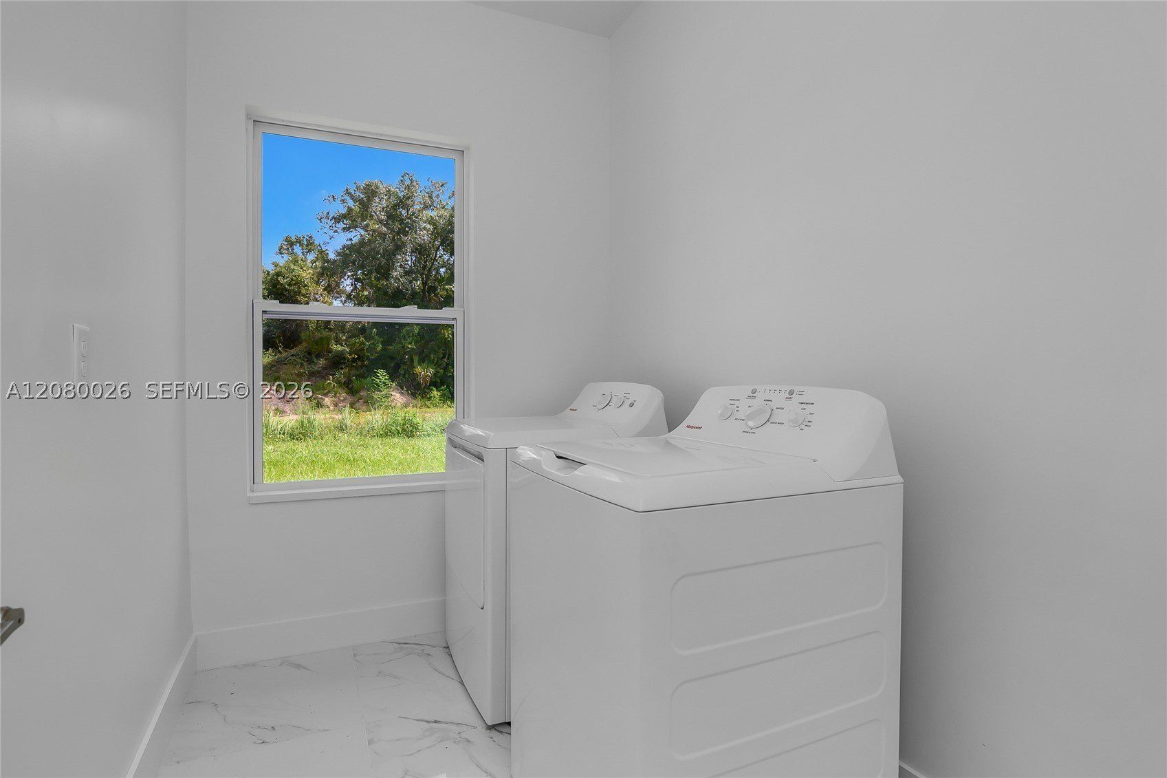 2454 Chipley Ave. North Port, FL 34286