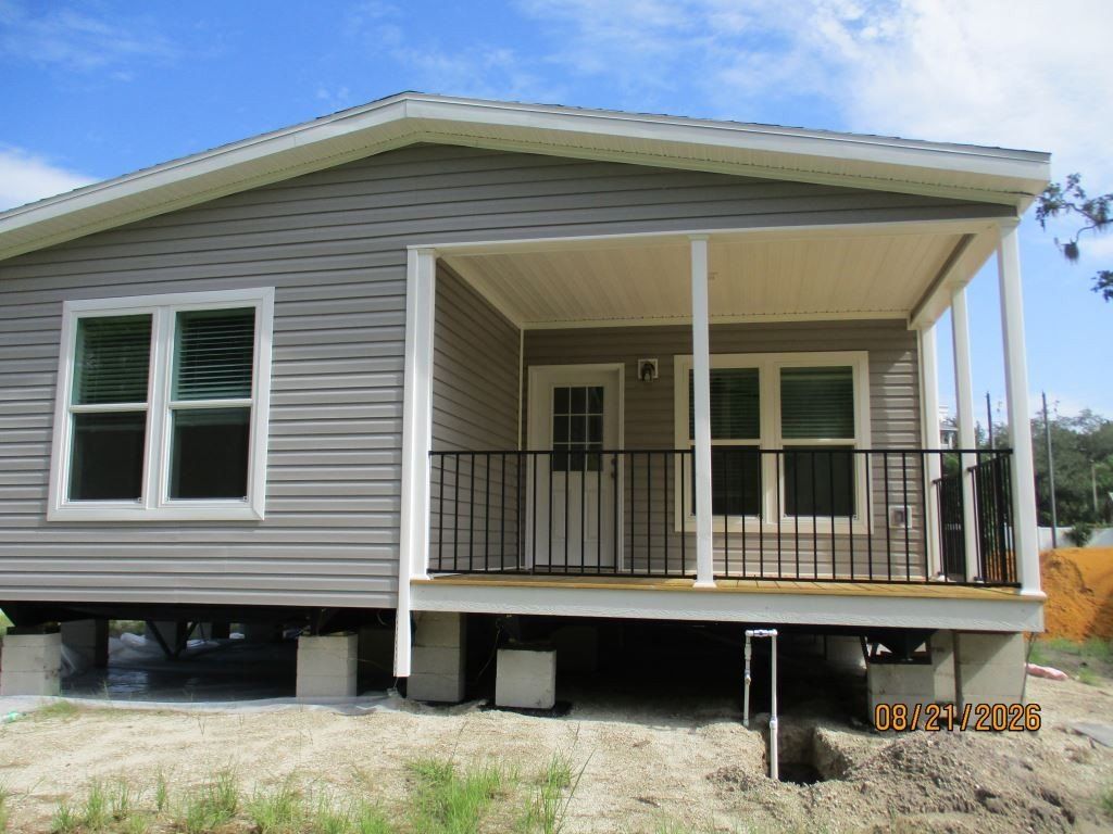 893 Sheriff Lane. Kissimmee, FL 34746