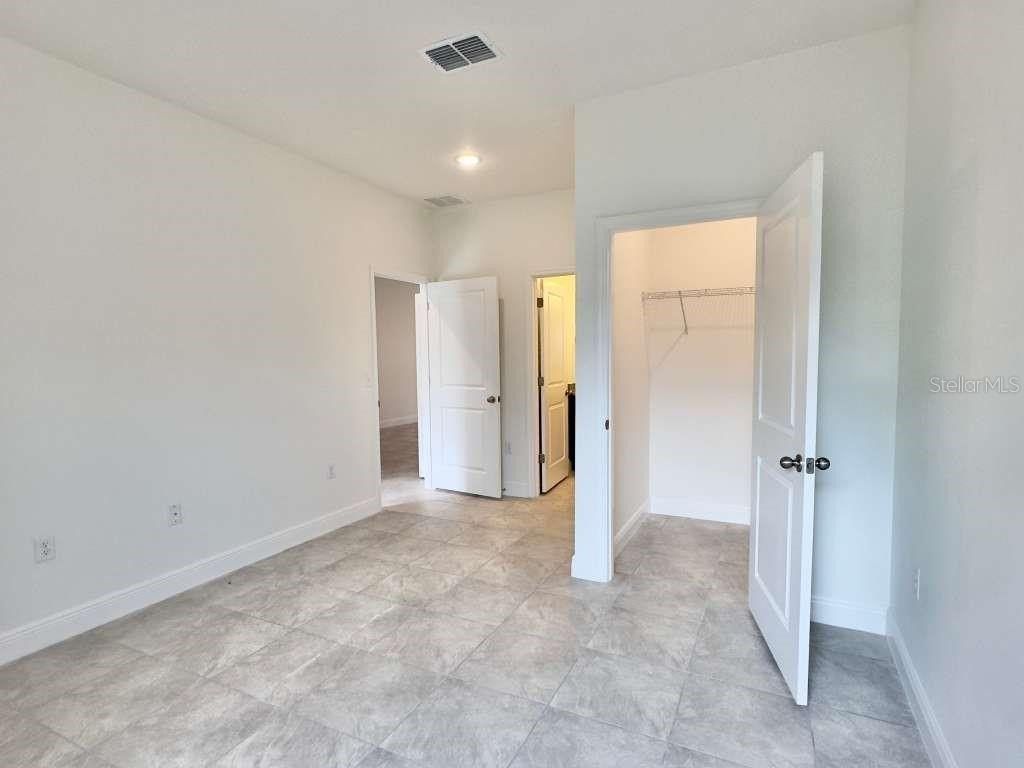 15885 Sw 35Th Court Road. Ocala, FL 34473