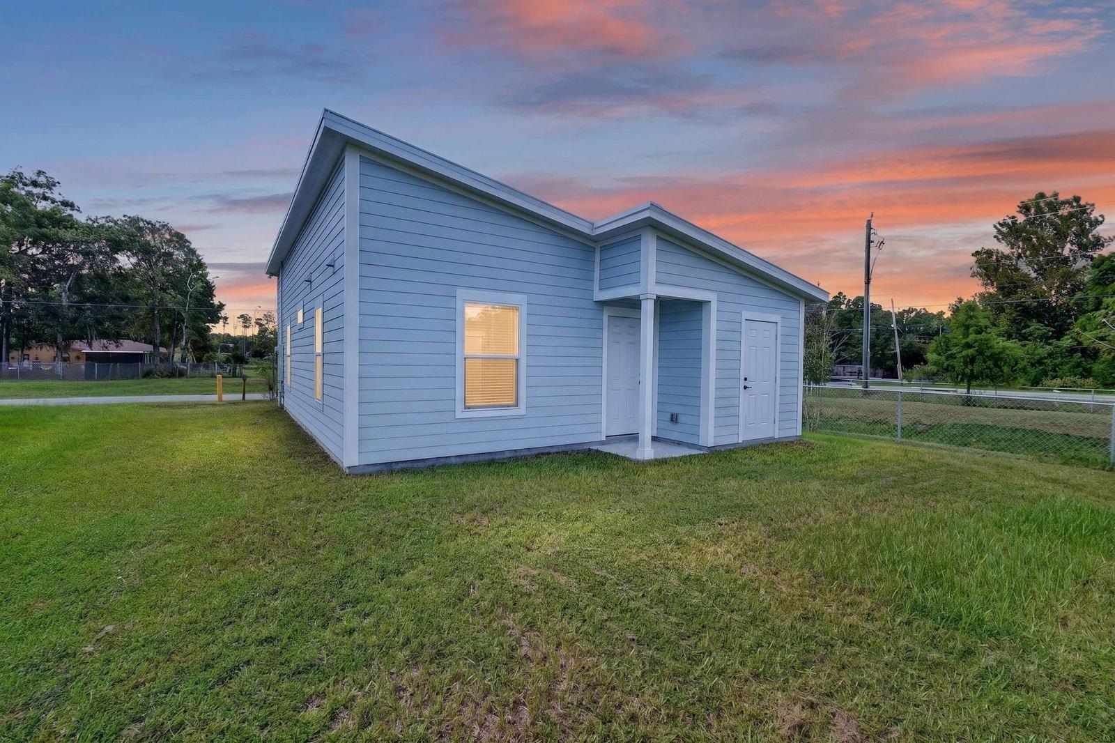 890 Helen Street. St Augustine, FL 32084