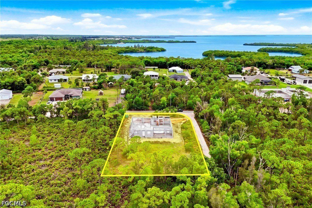 5288 Fairbanks Drive. St James City, FL 33956