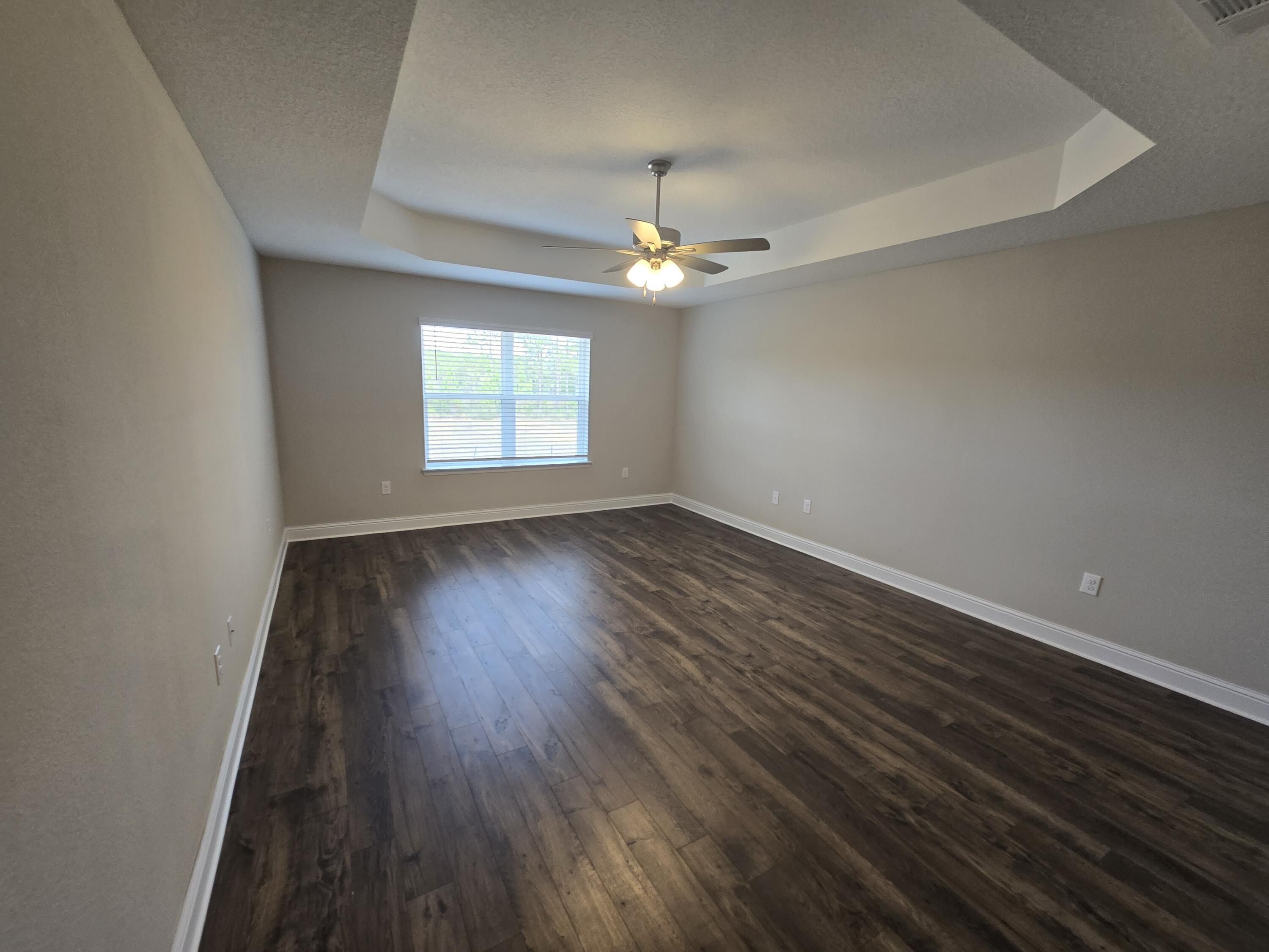 Walk Along Way Lot 46. Crestview, FL 32536