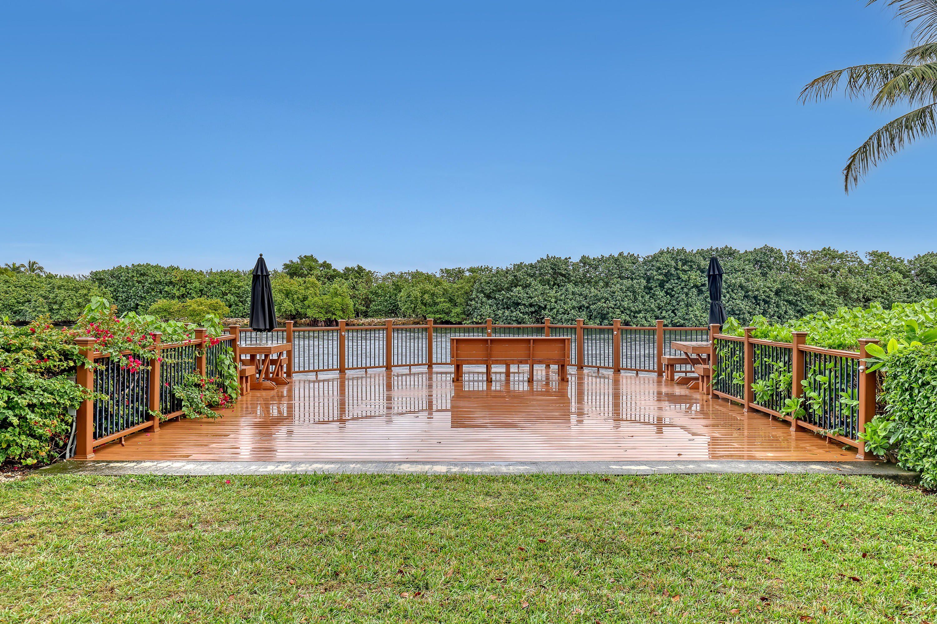 1004 Kokomo Key Lane. Delray Beach, FL 33483