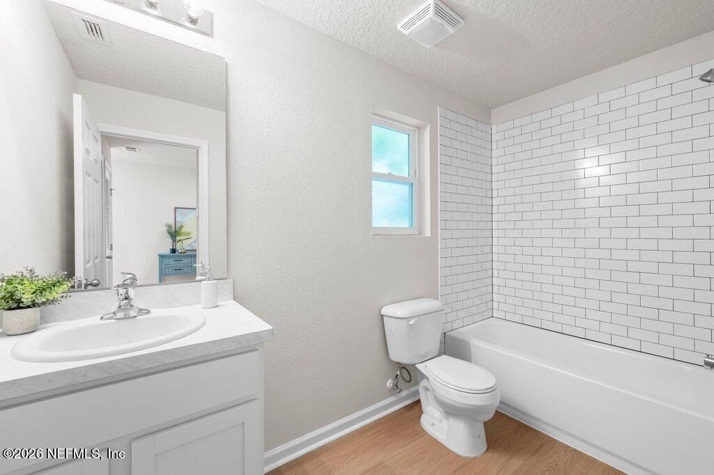 8408 Berry Avenue. Jacksonville, FL 32211