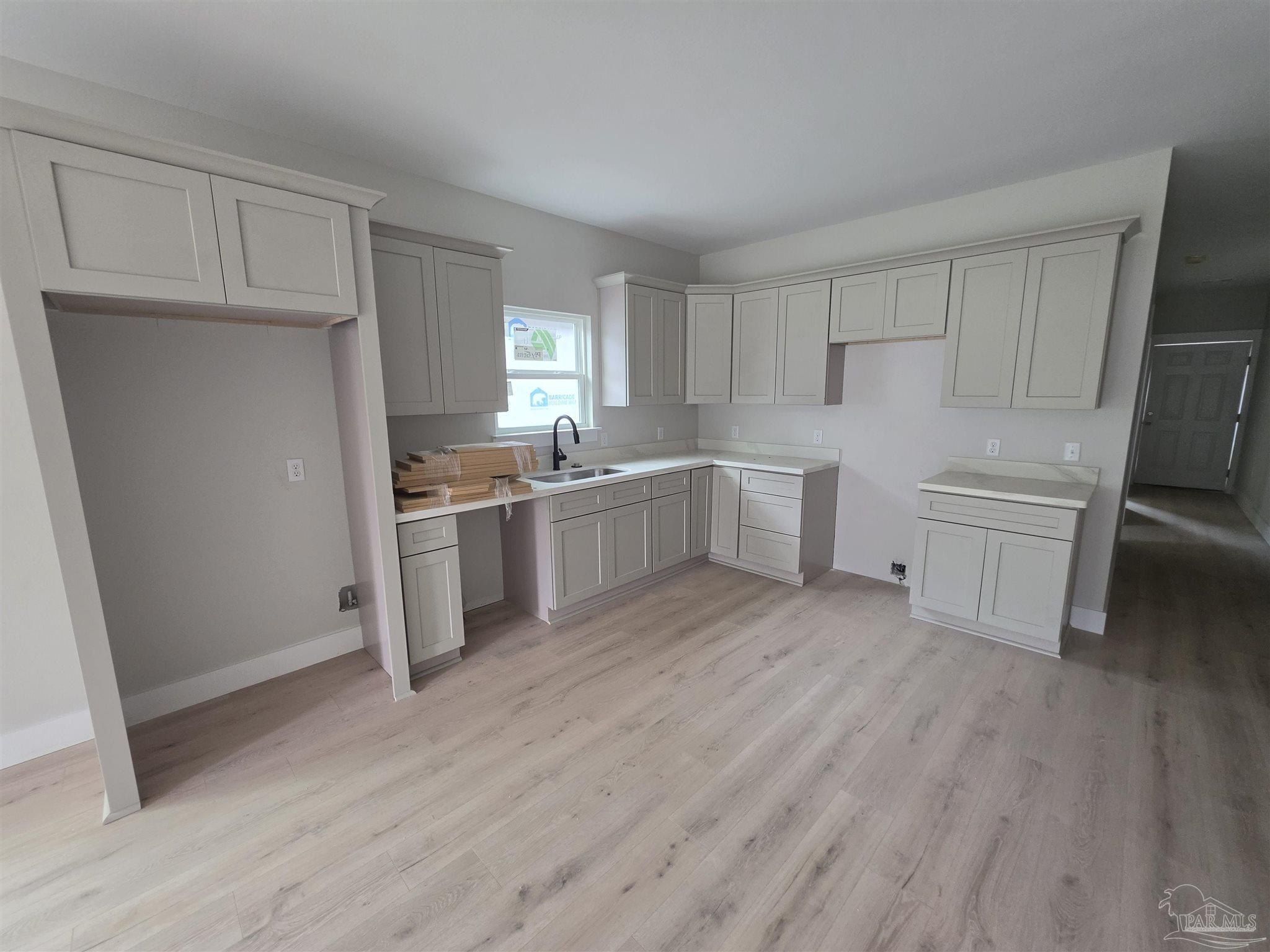 8605 Walnut Ave. Pensacola, FL 32514