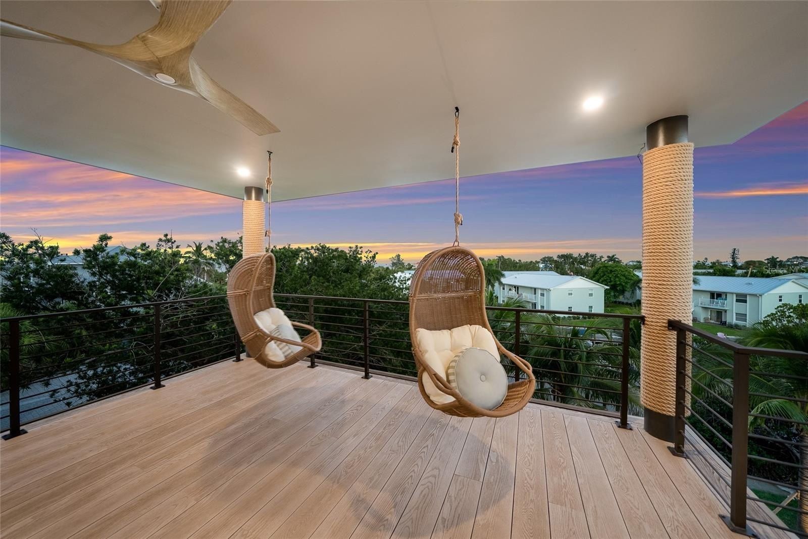 242 Lakeview Drive. Anna Maria, FL 34216