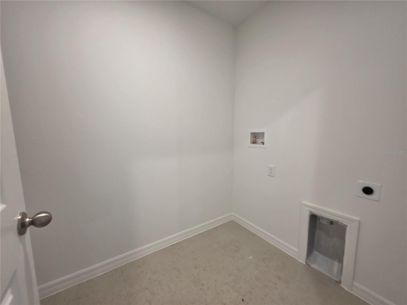 3889 Bluethread Way. Poinciana, FL 34759