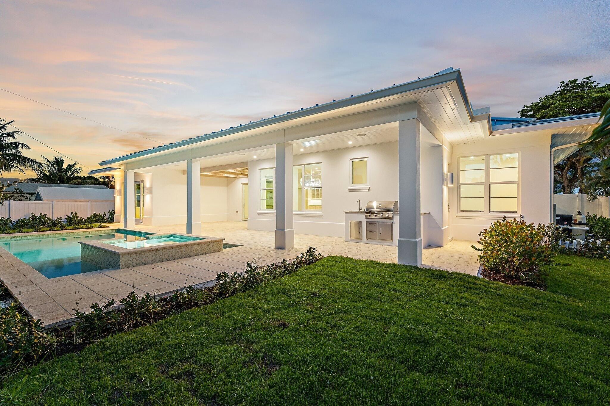 131 Dory Road S. North Palm Beach, FL 33408