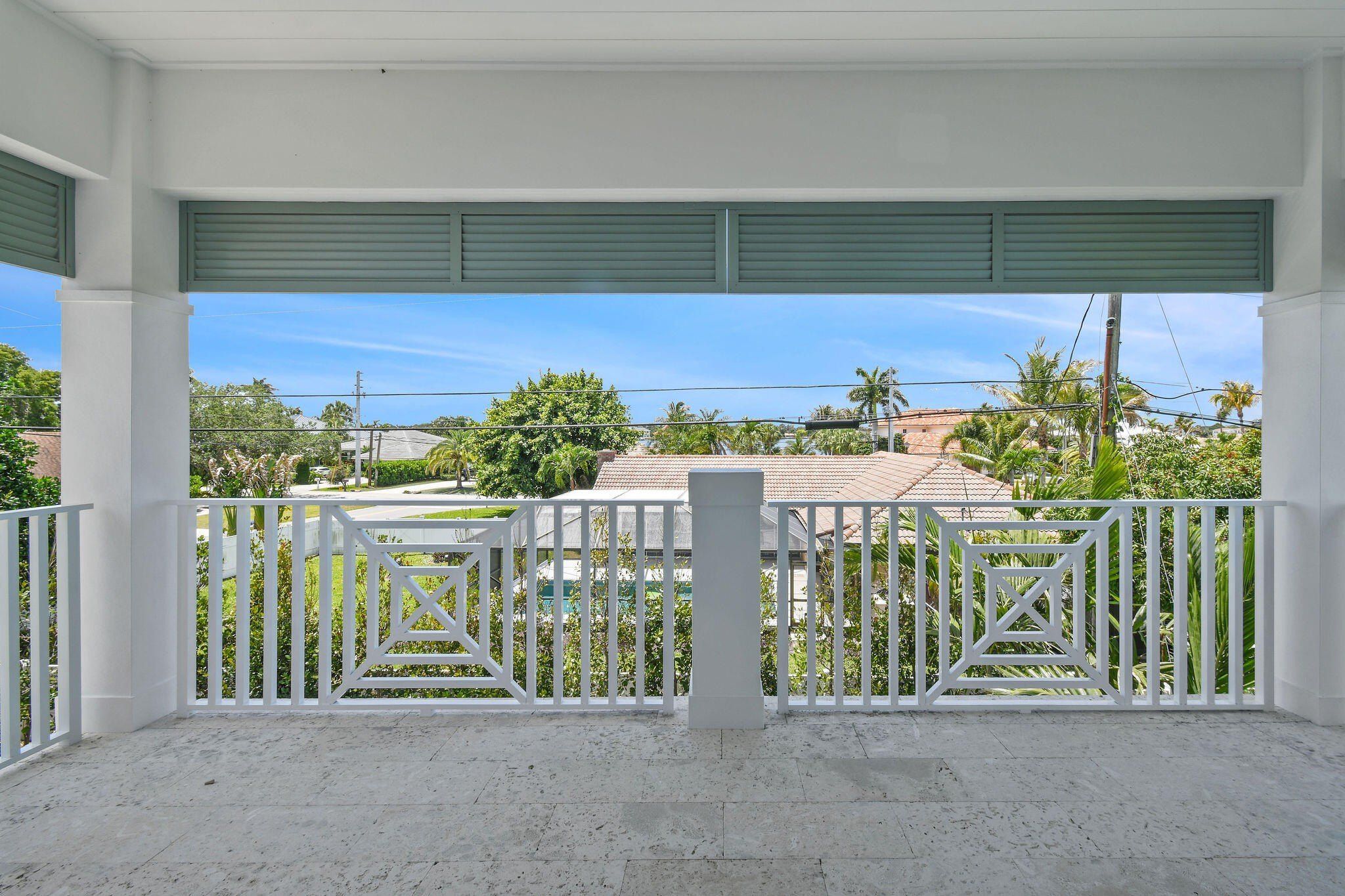 91 Golfview Drive. Jupiter, FL 33469