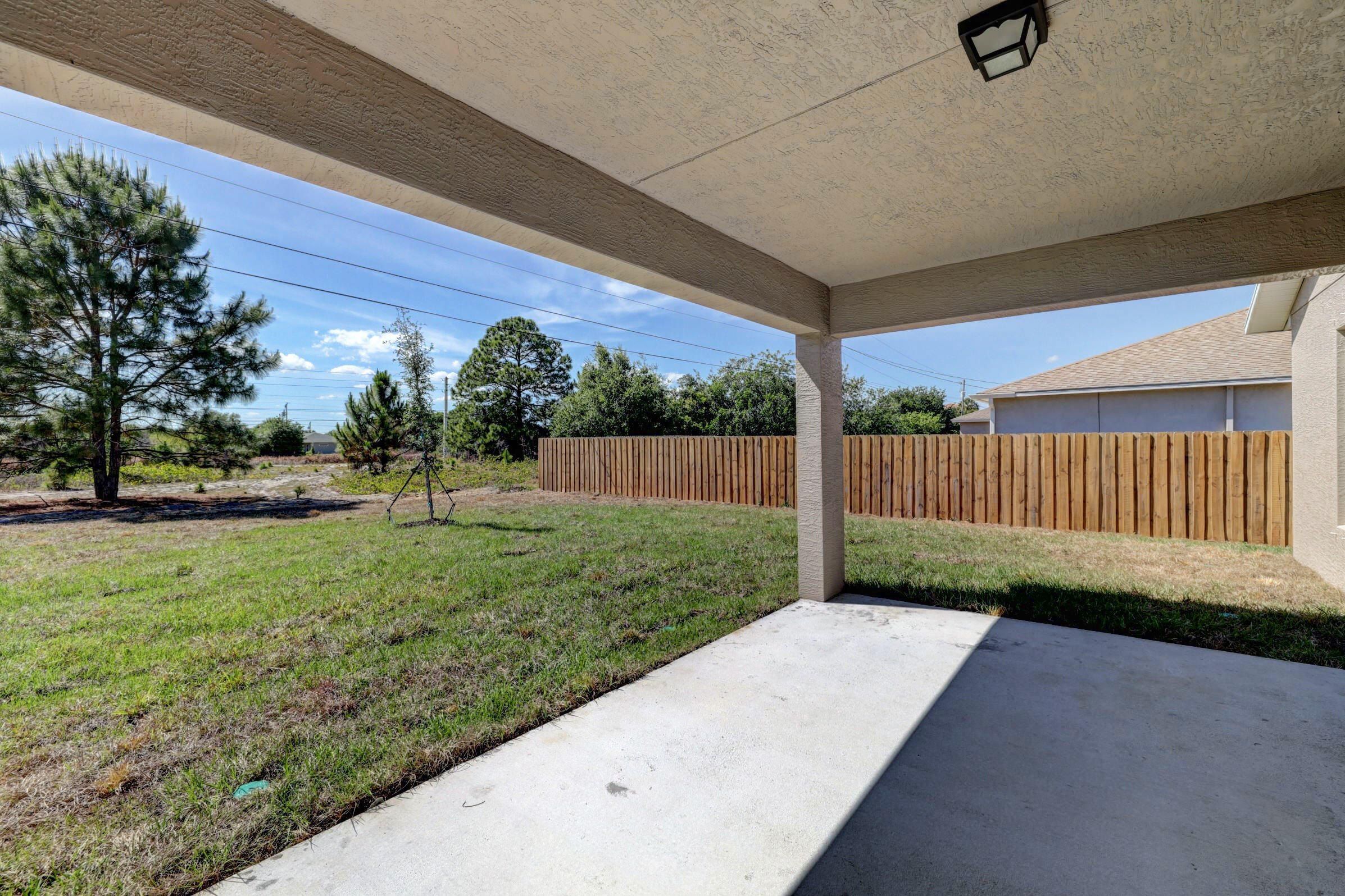 929 Sw Cornelia Avenue. Port Saint Lucie, FL 34953