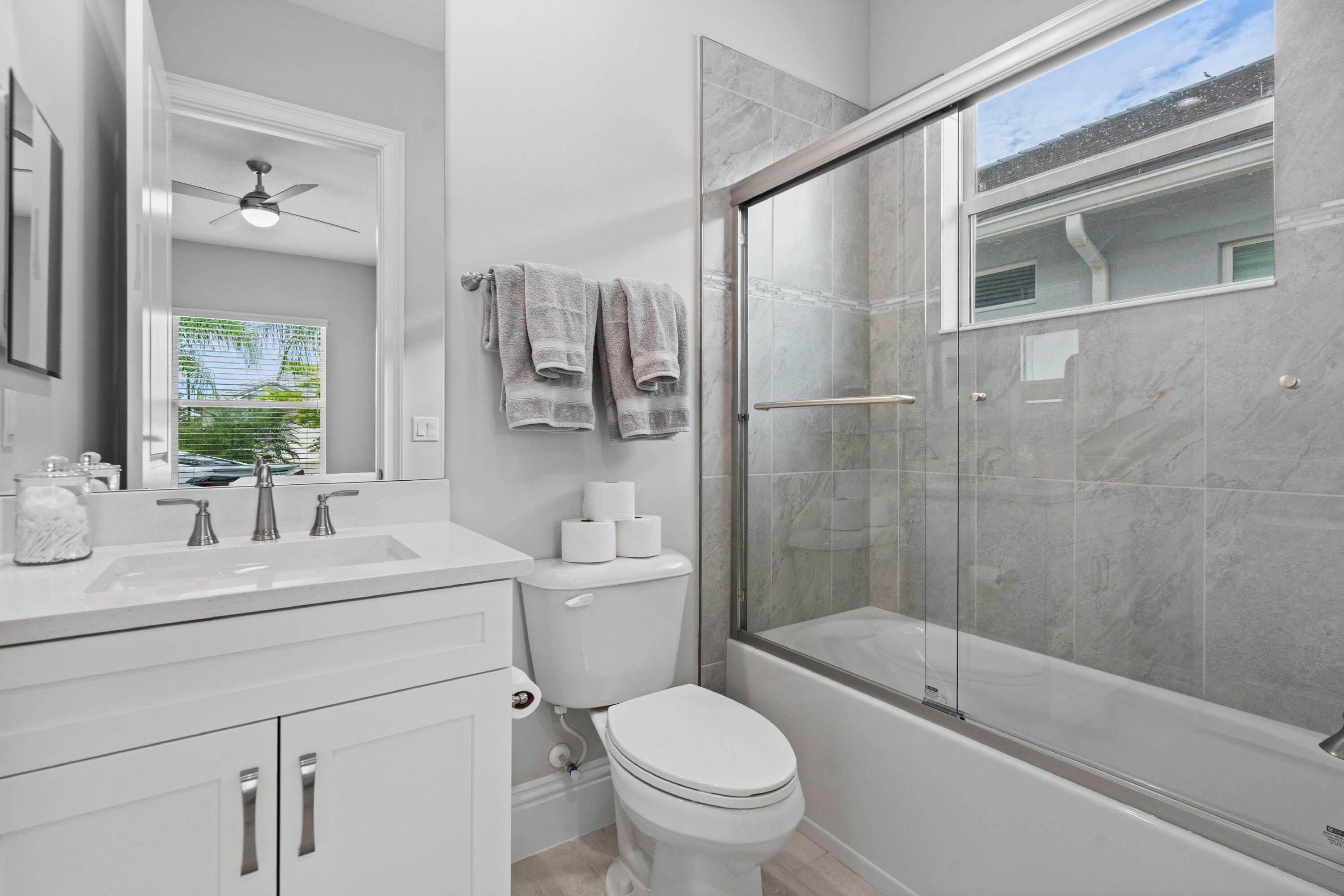 9315 Sw Pinnacle Place. Port Saint Lucie, FL 34987