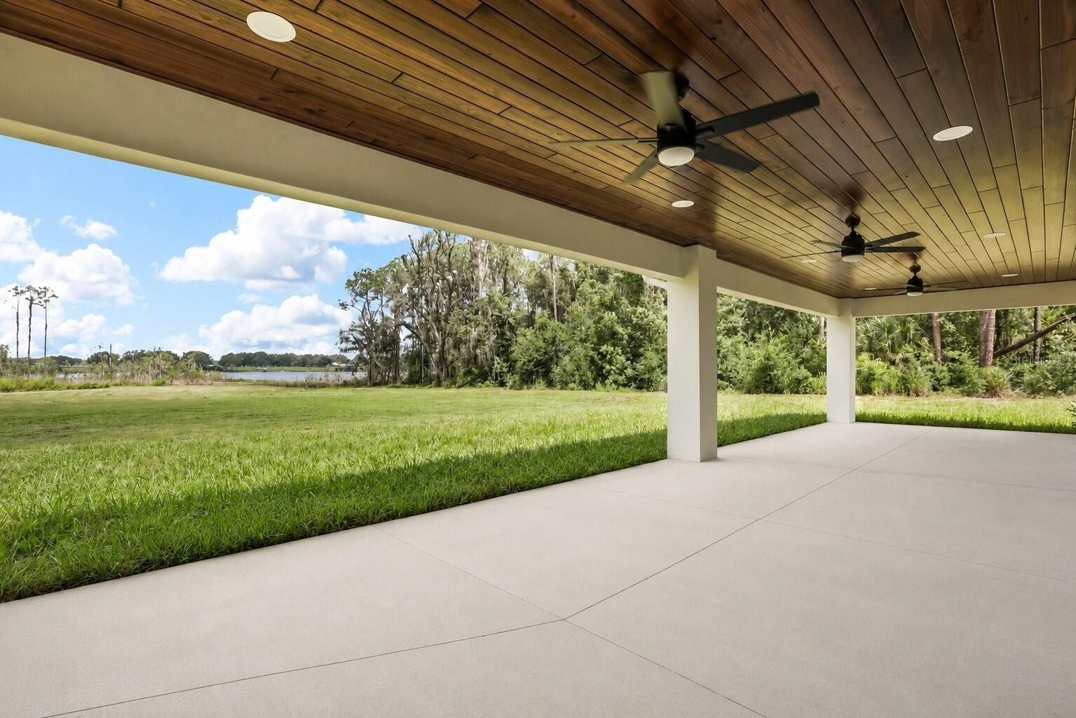 39251 County Road 439. Umatilla, FL 32784