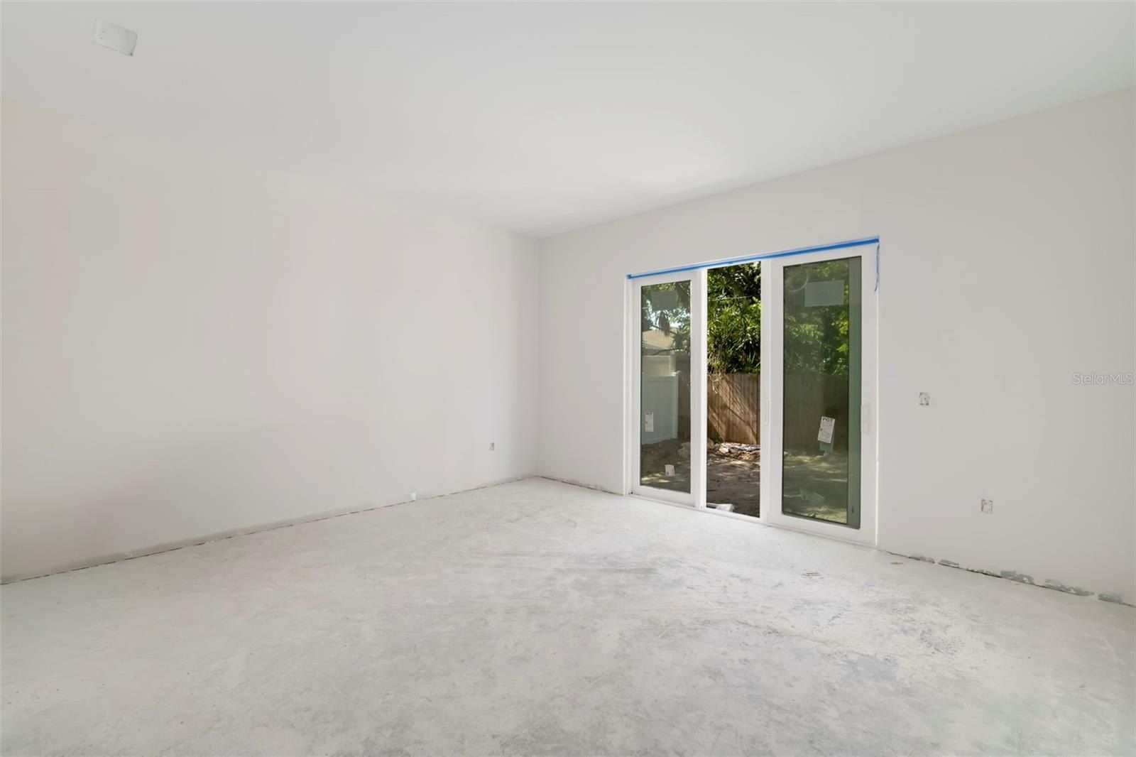 2114 Floyd Street. Sarasota, FL 34239