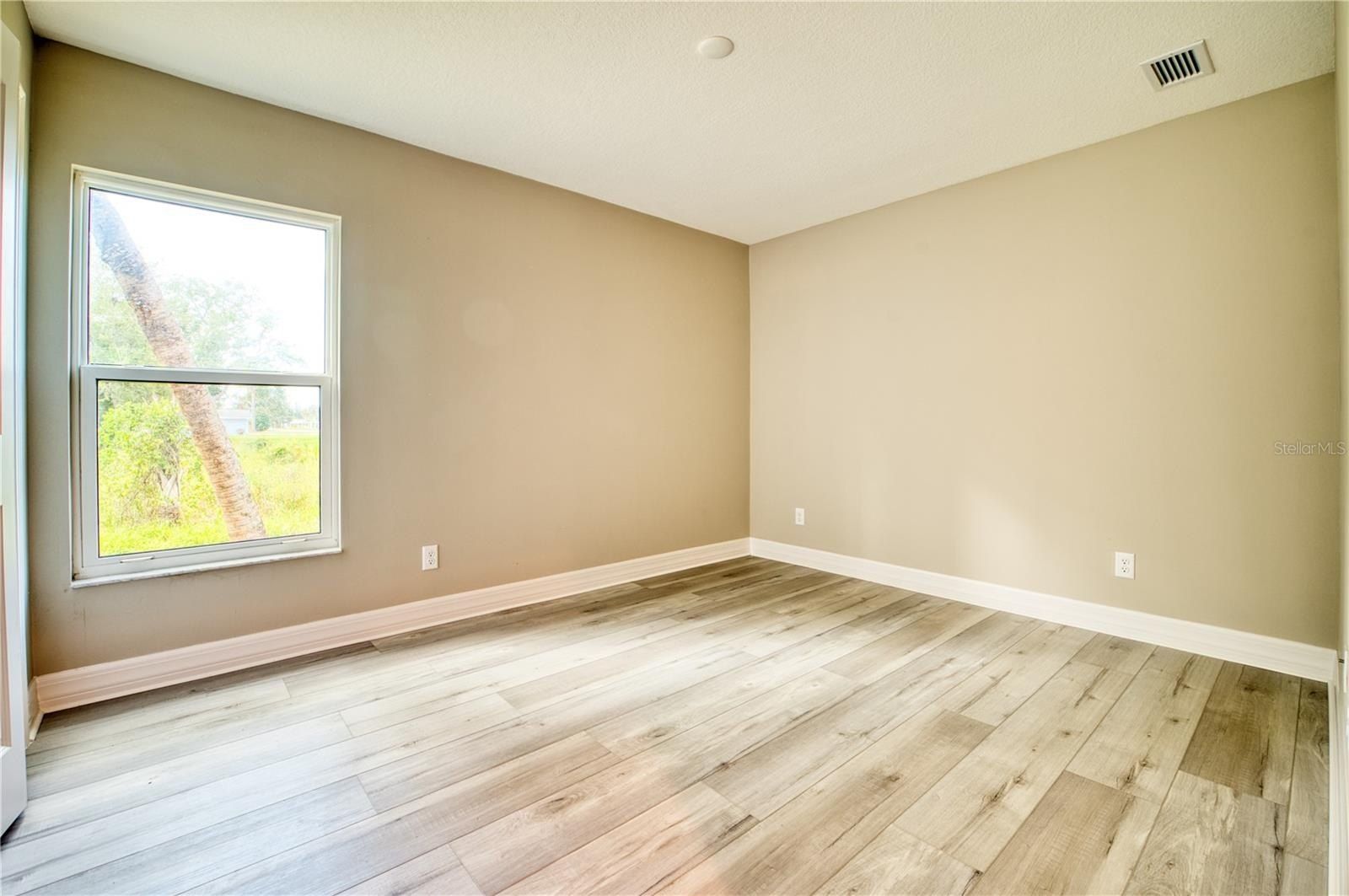 1183 Cedar Avenue. Englewood, FL 34223