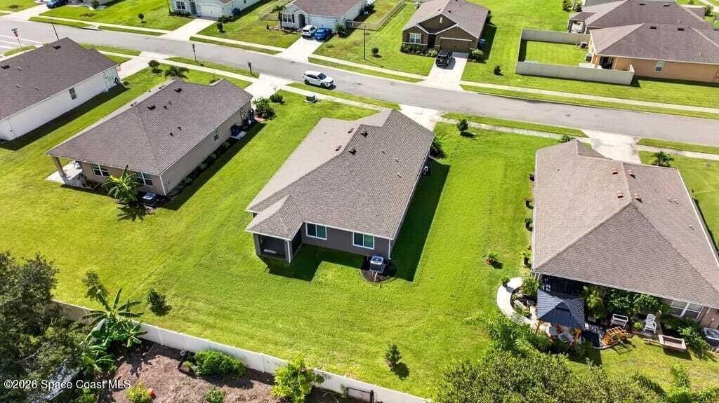 211 Guinevere Drive Sw. Palm Bay, FL 32908